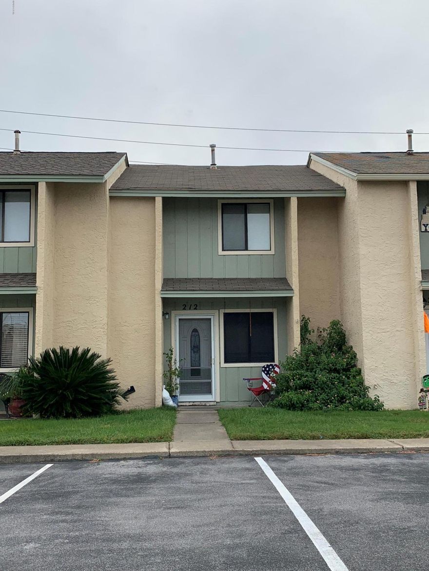 Extended 2 BR 1.5 BA townohme. Entered for comp purposes only.