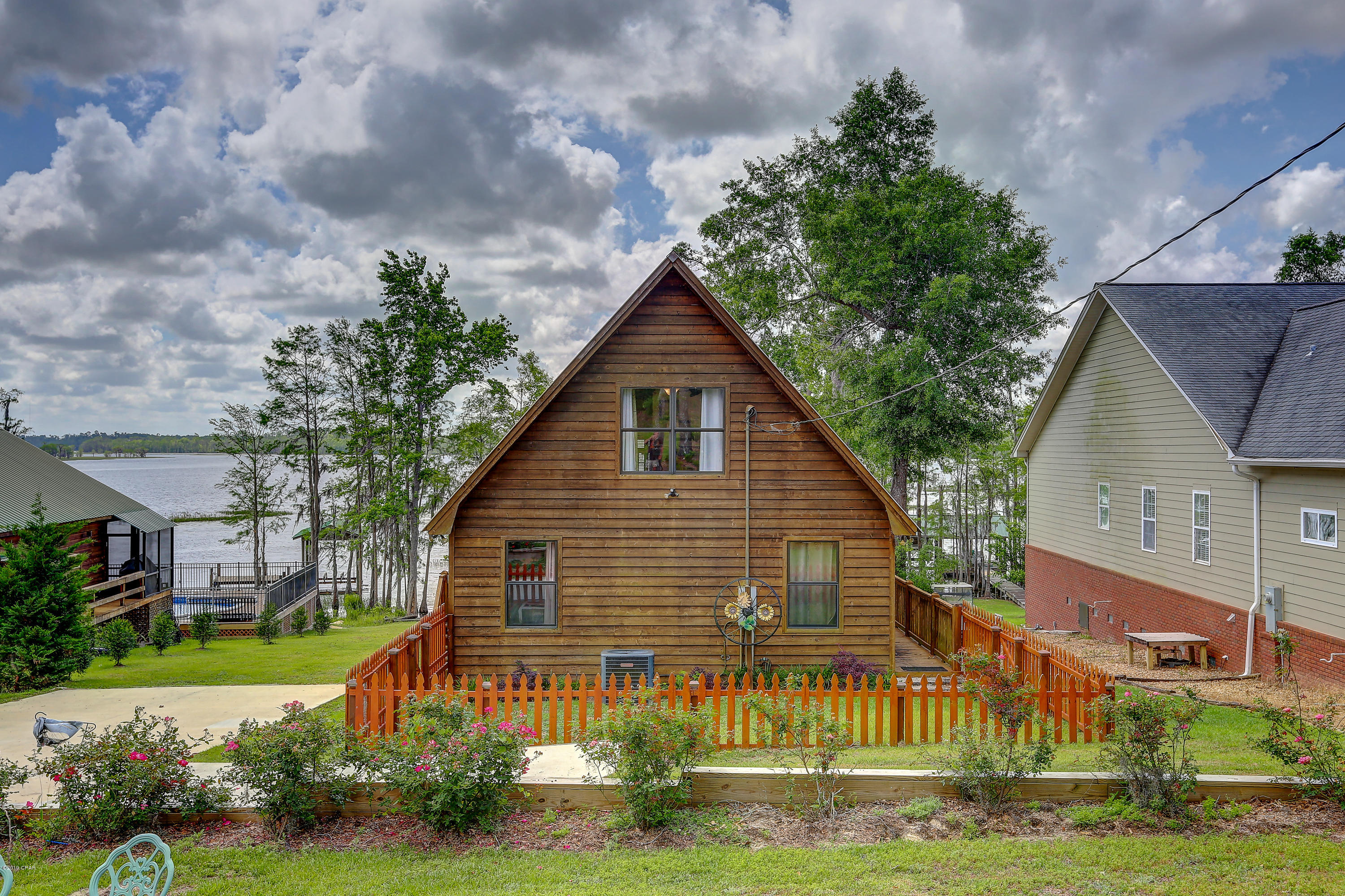 Sunny Hills - Residential