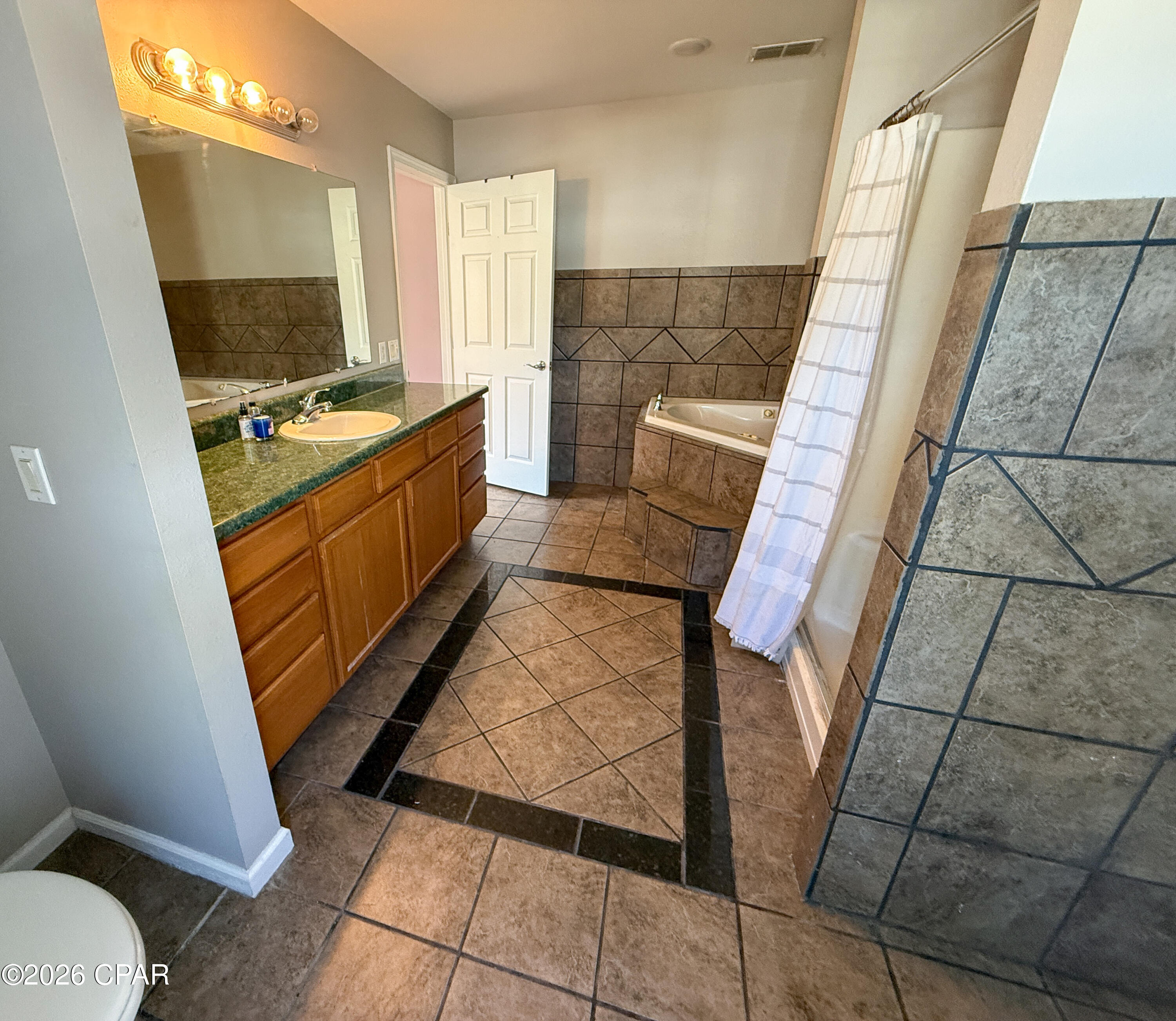 Howard Creek - Residential