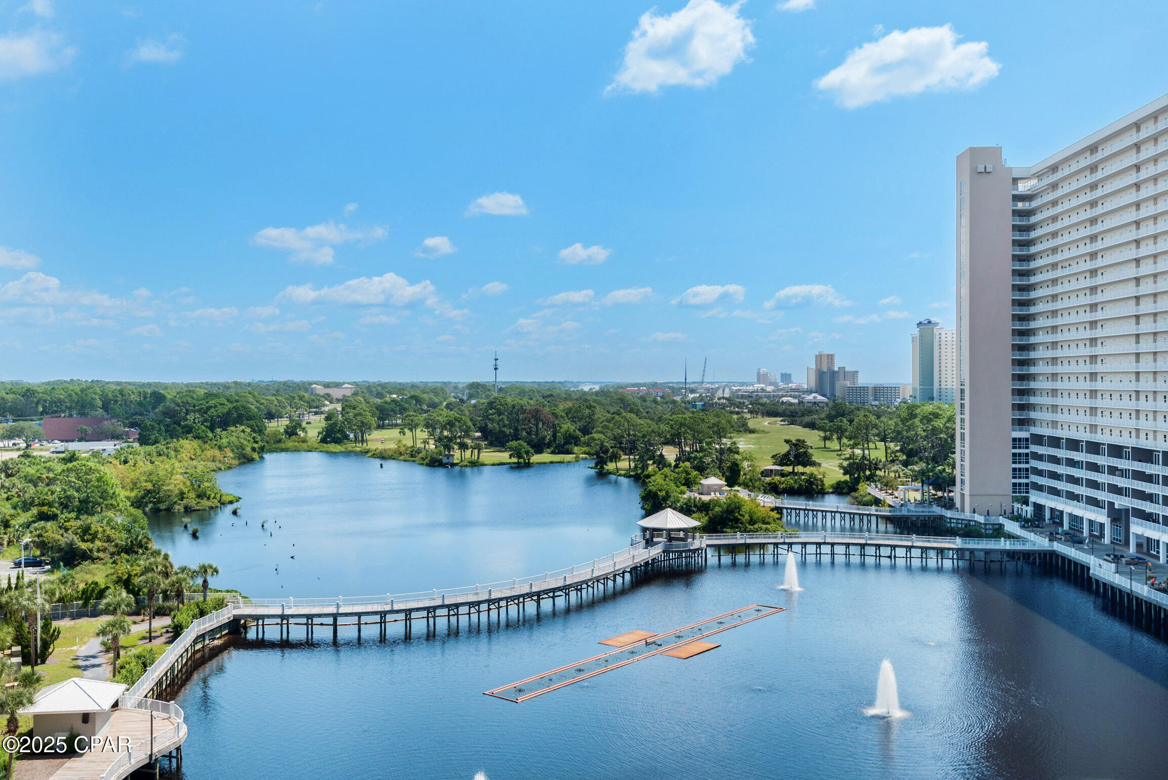 Laketown Wharf - Residential