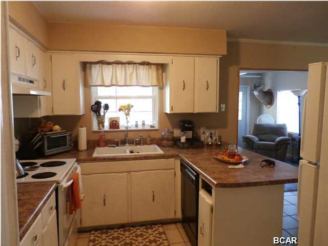 Lynn Haven - Residential Lease