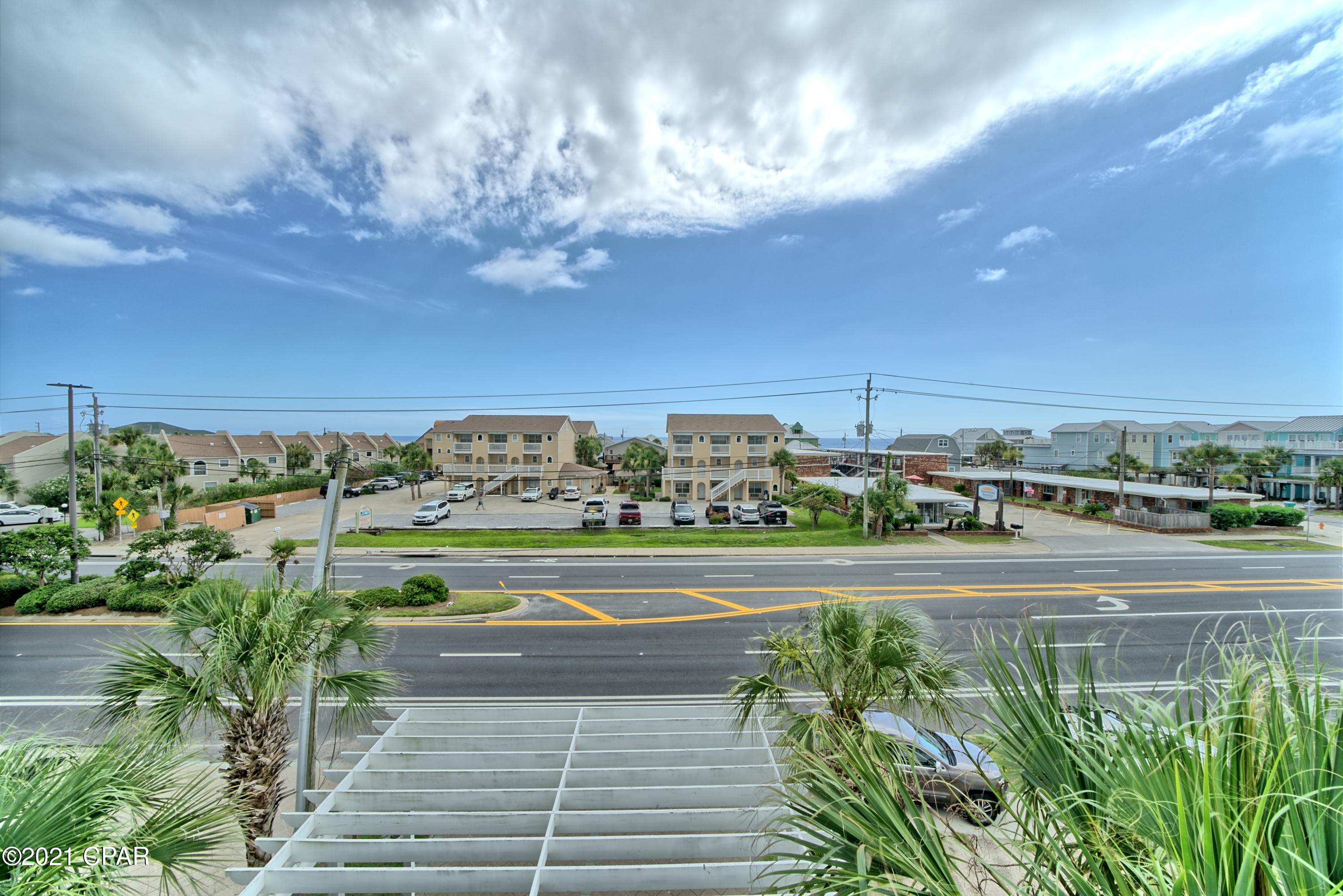 Gulf Lagoon Beach - Residential