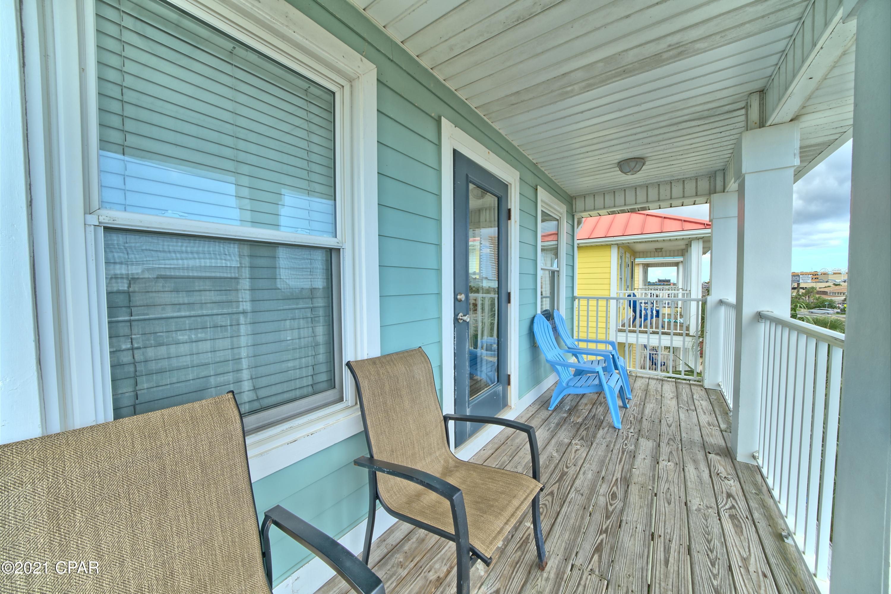 Gulf Lagoon Beach - Residential
