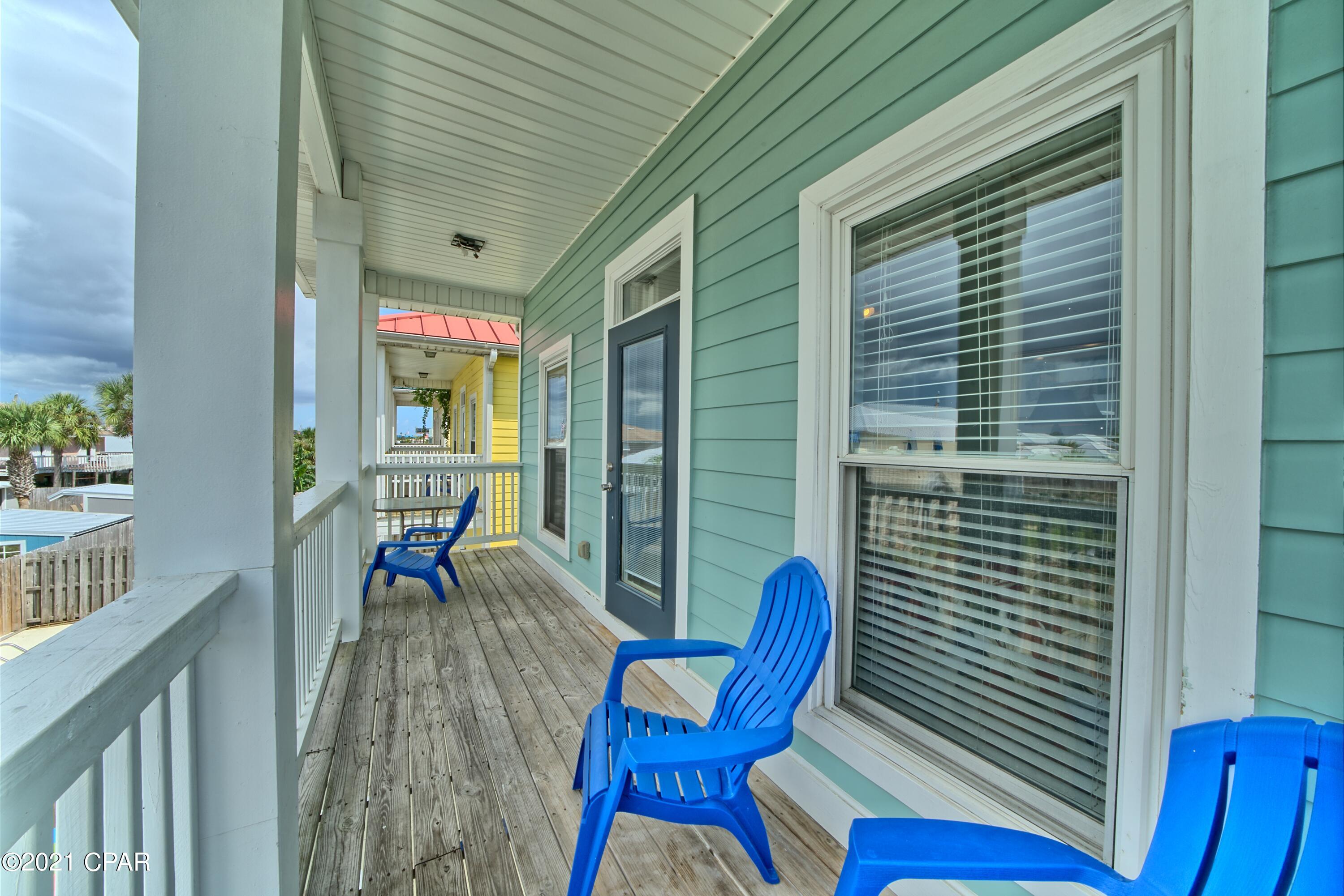 Gulf Lagoon Beach - Residential