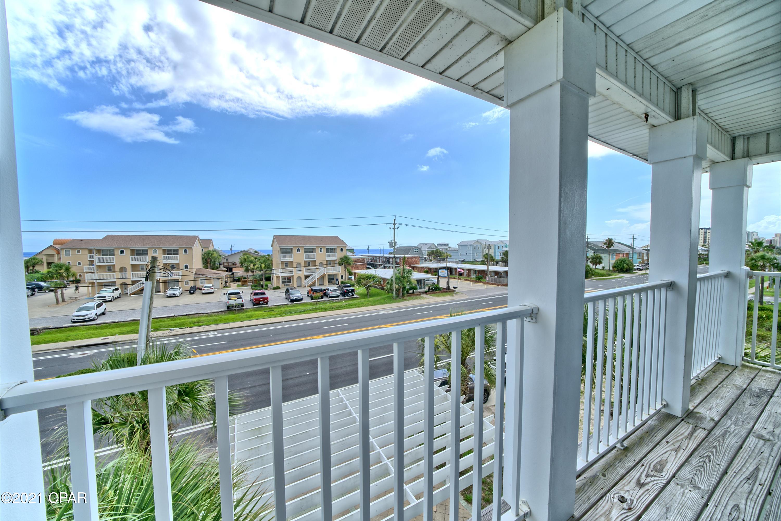 Gulf Lagoon Beach - Residential