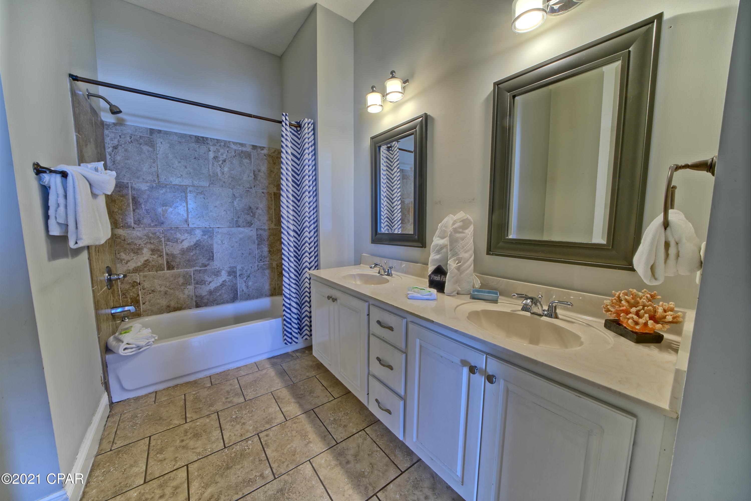 Gulf Lagoon Beach - Residential