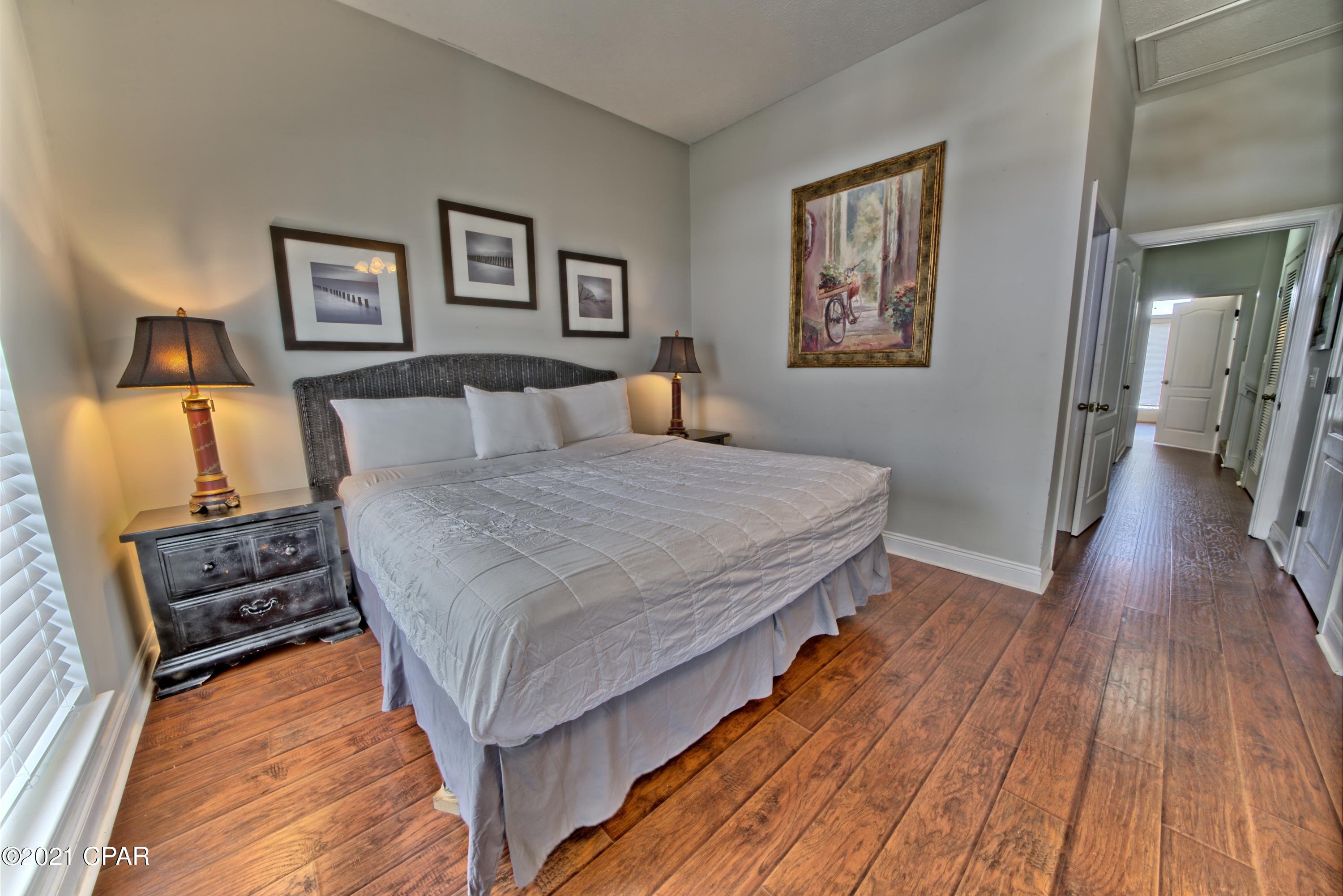 Gulf Lagoon Beach - Residential