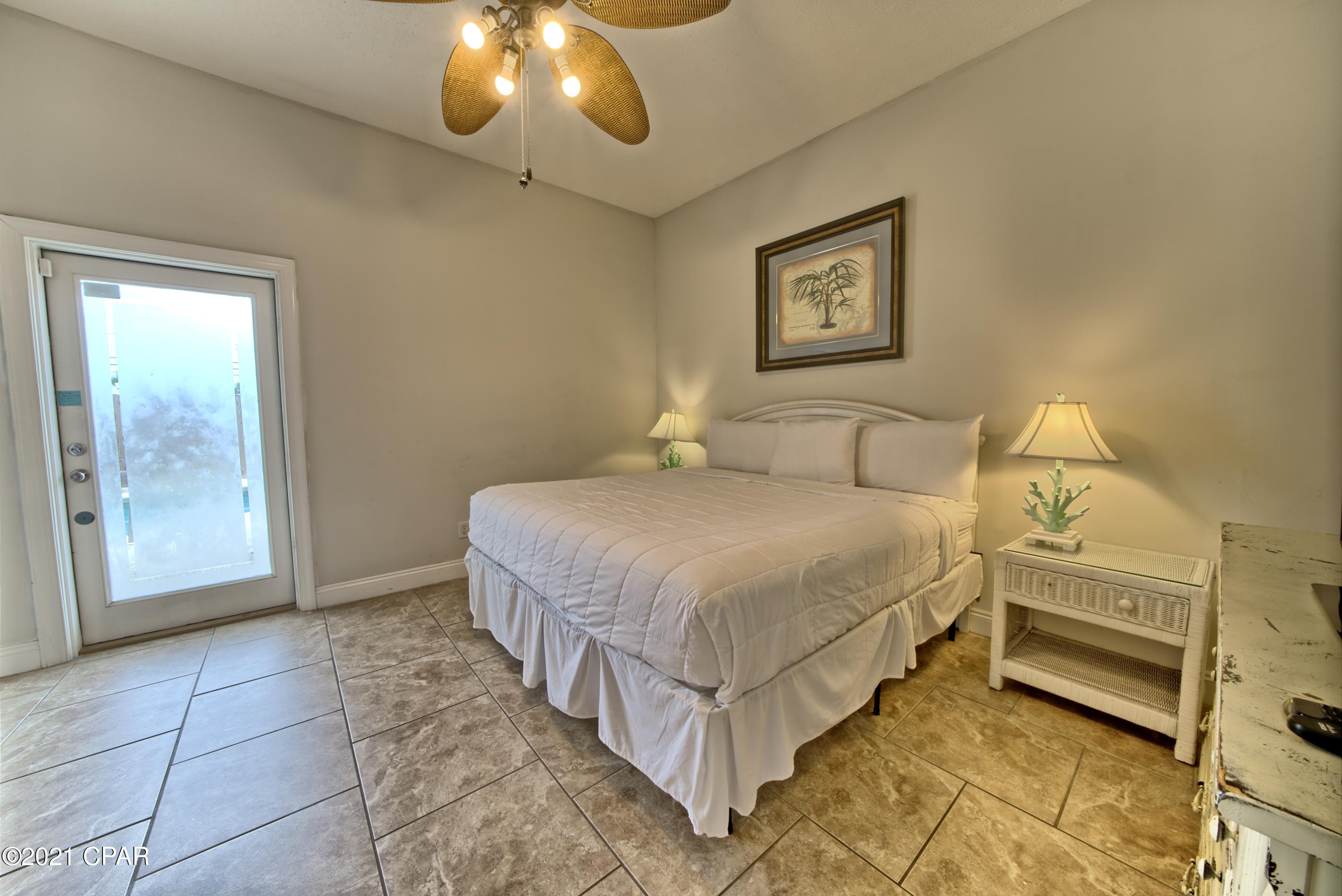 Gulf Lagoon Beach - Residential