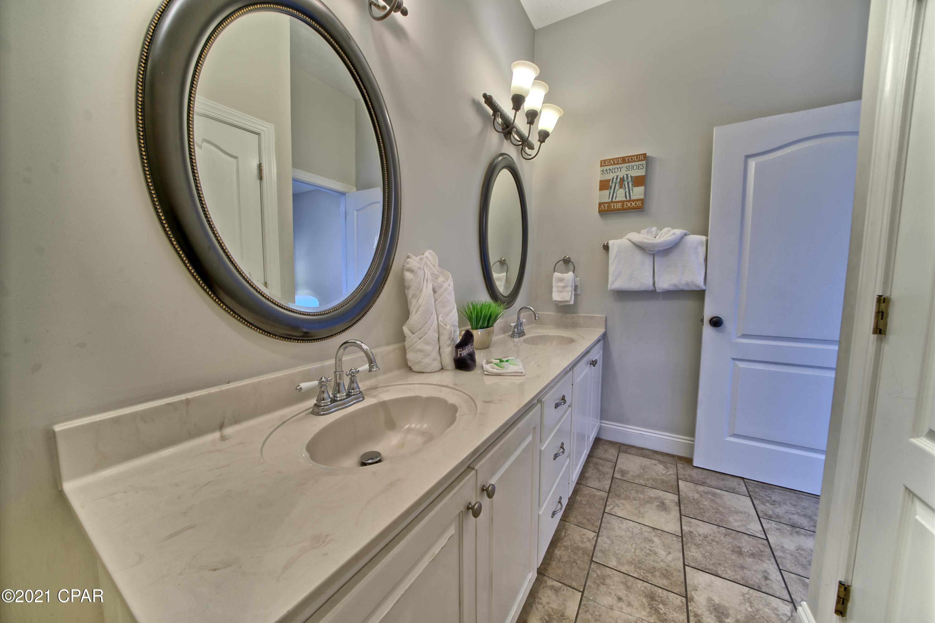 Gulf Lagoon Beach - Residential