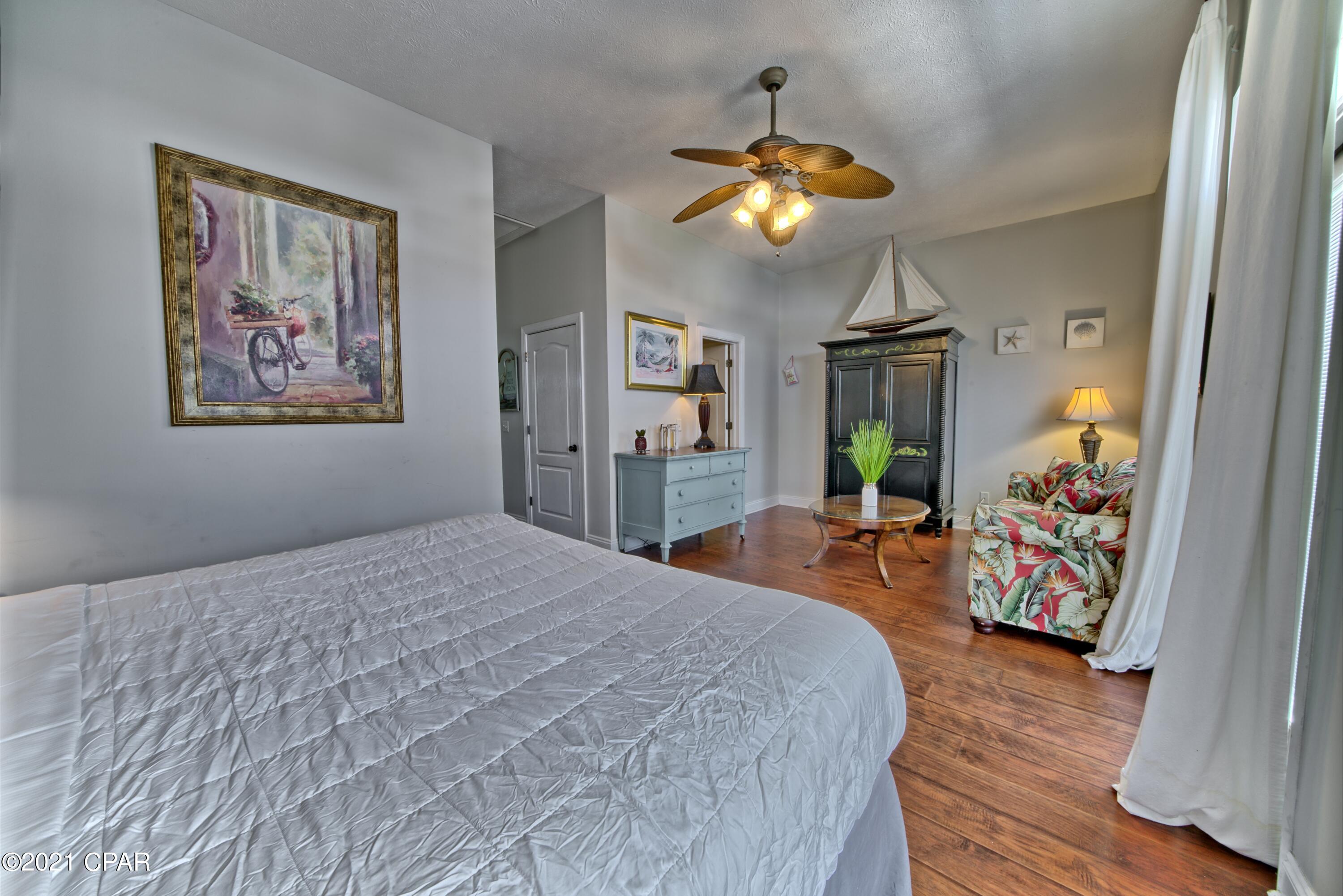 Gulf Lagoon Beach - Residential