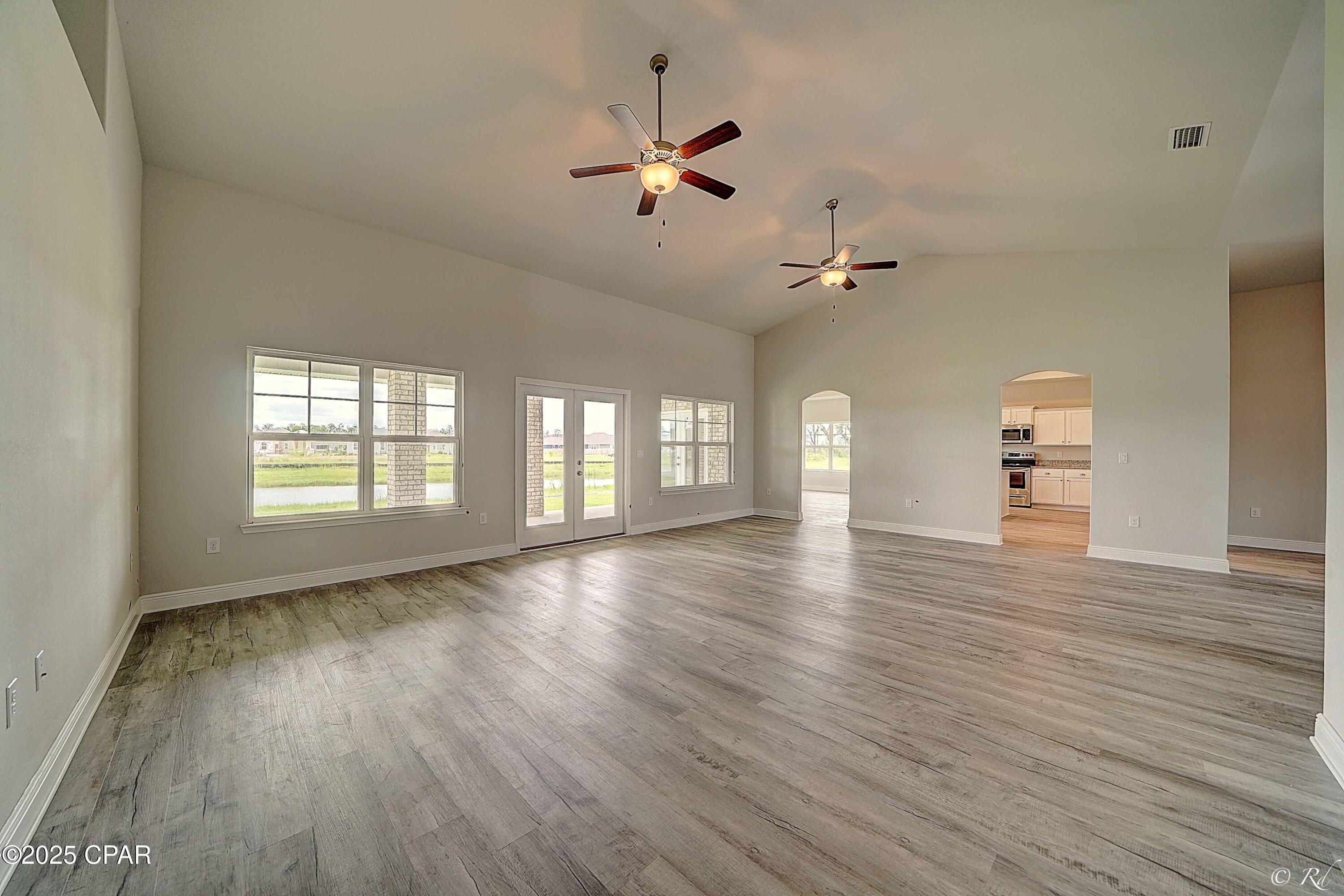 Cedar Creek At Deerpoint Lake - Residential