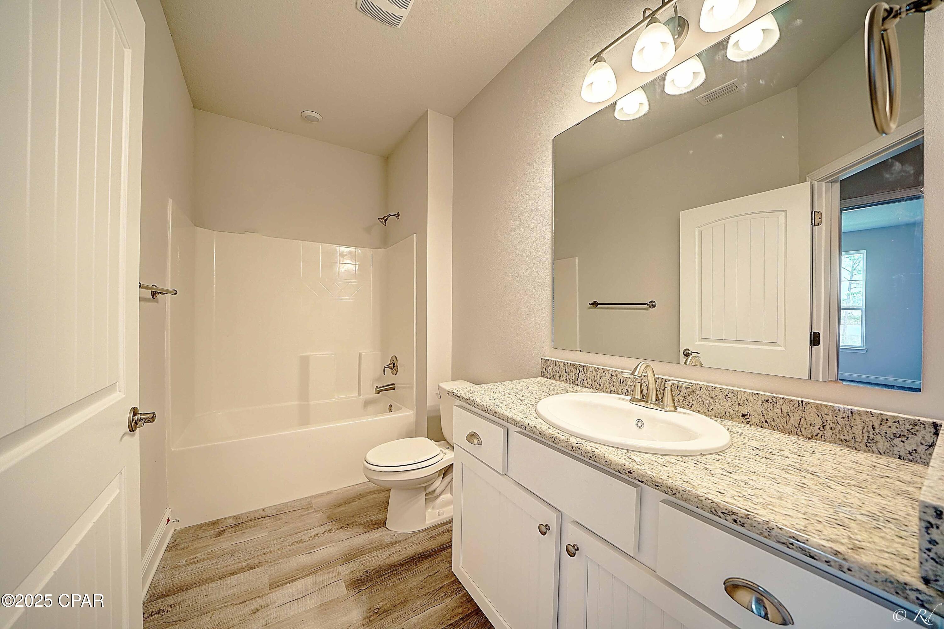 Cedar Creek At Deerpoint Lake - Residential