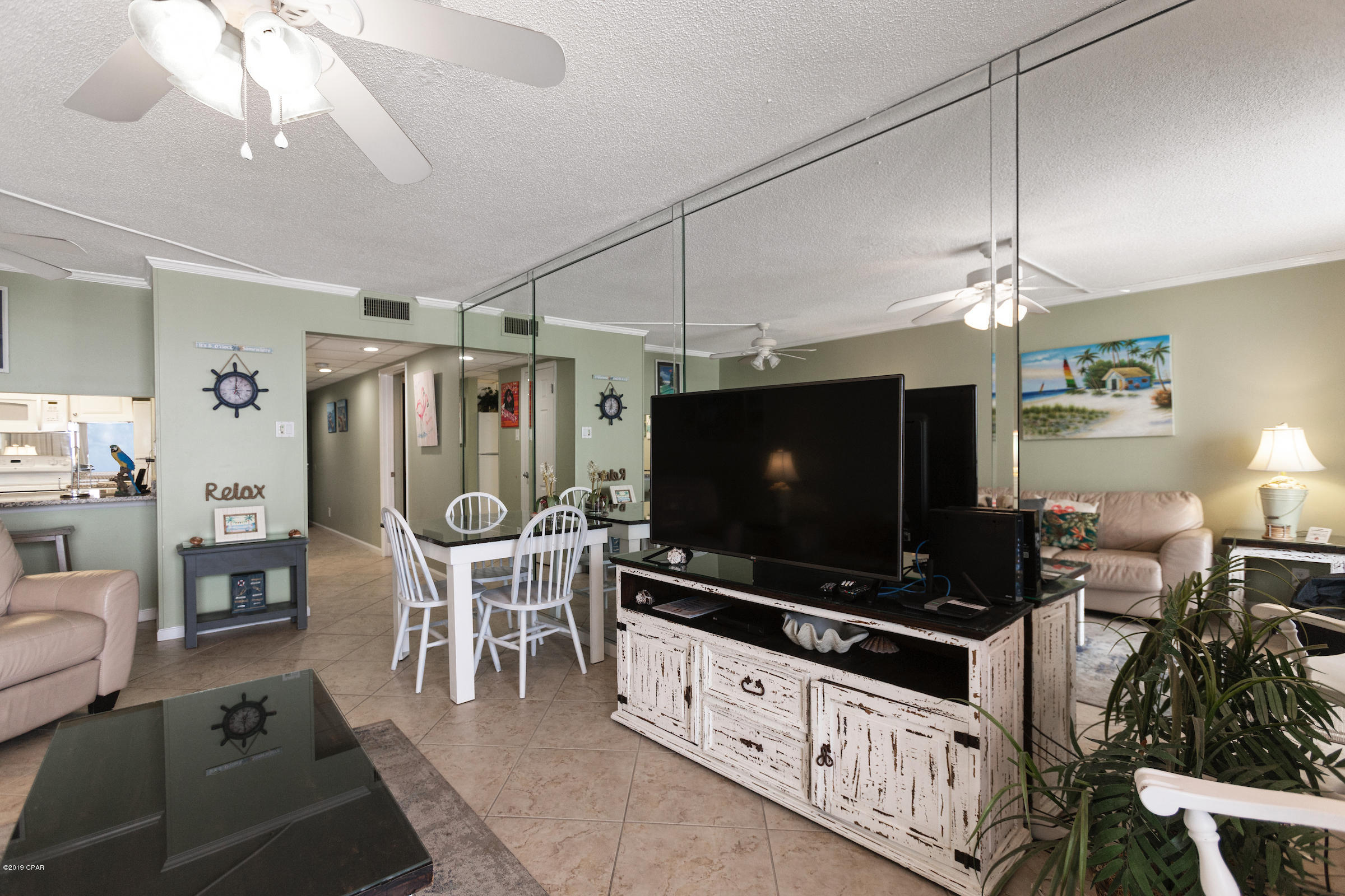 Leeward/Windward Condo - Residential