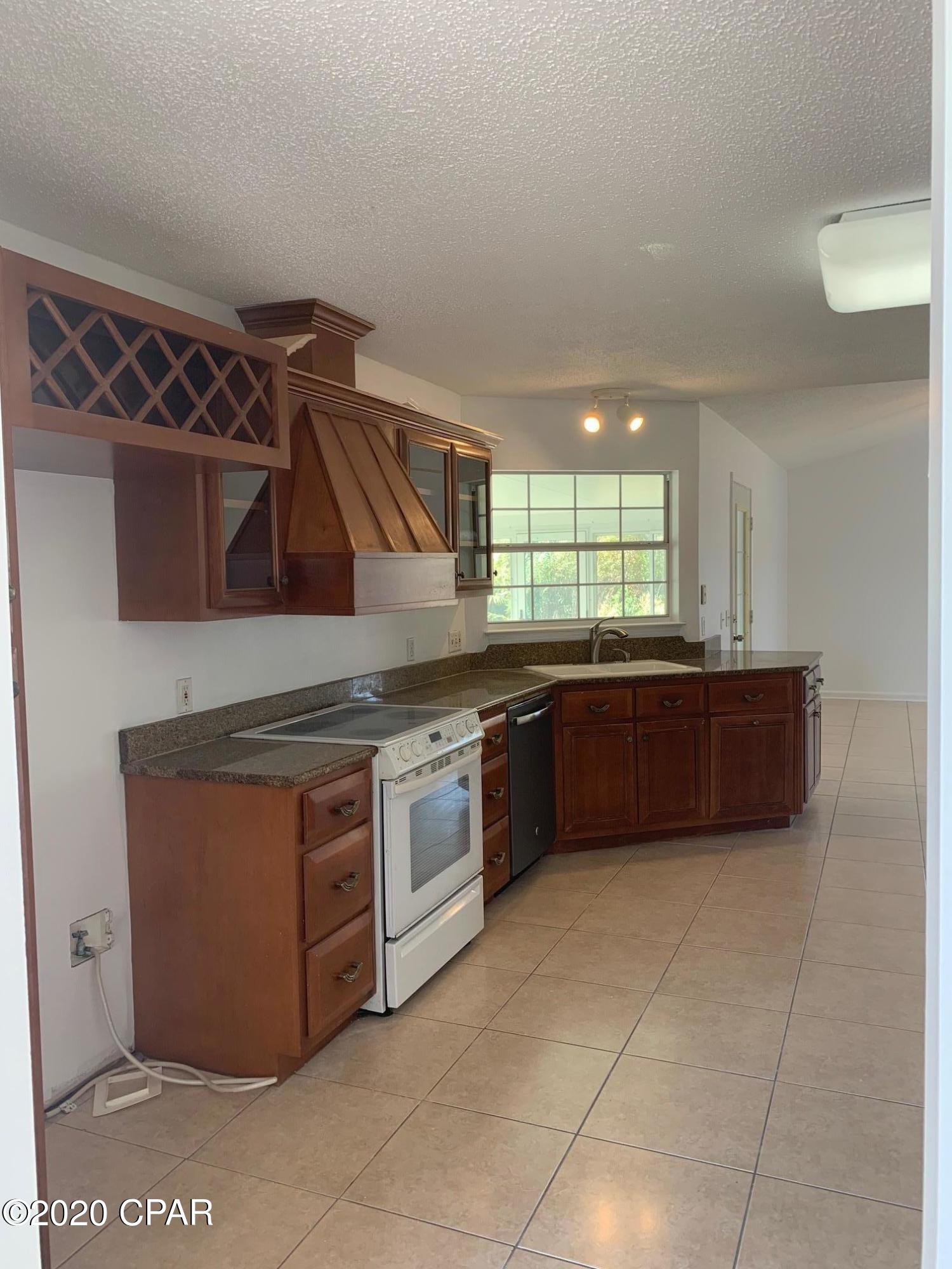 Mowat Highlands Ph 1 - Residential