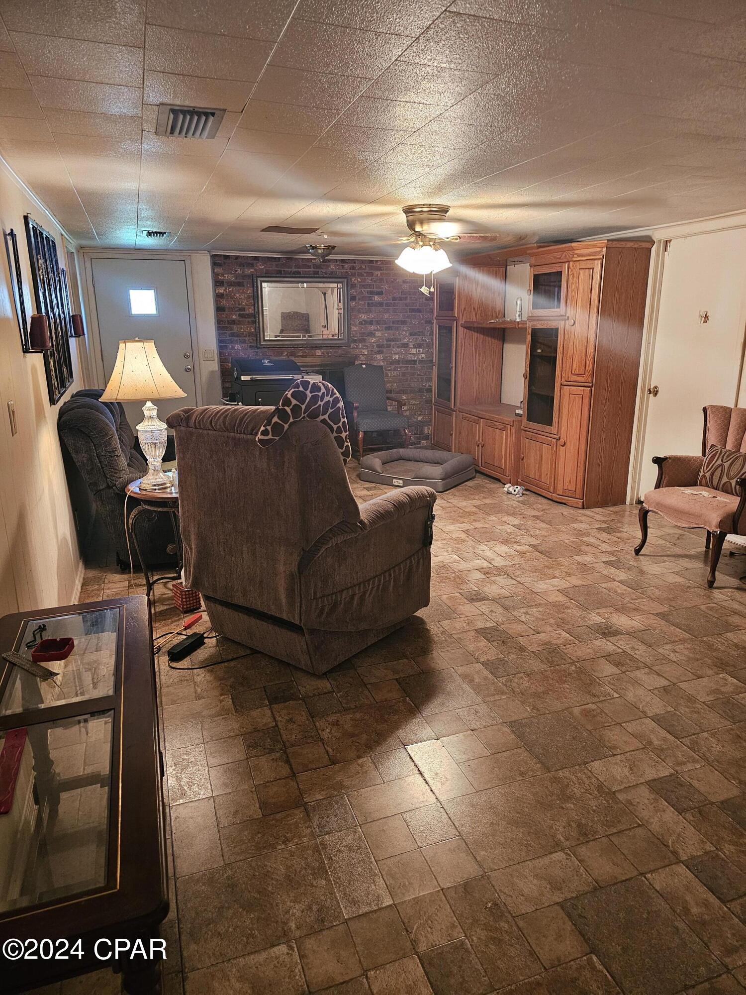 E.L. Wood - Residential