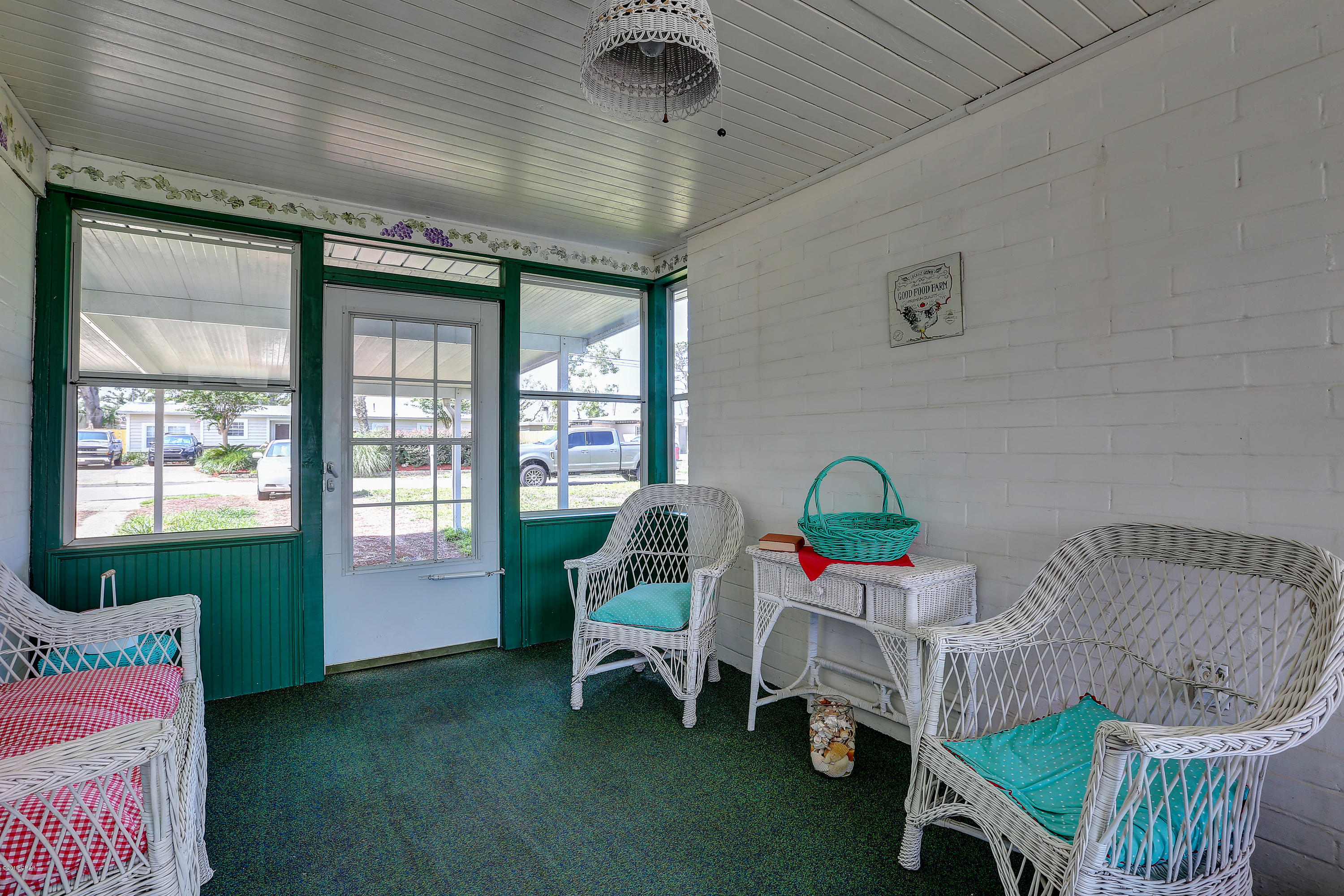 Cove Terrace 3rd Add - Residential