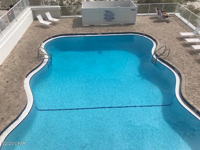 Fontainebleau Terrace - Residential