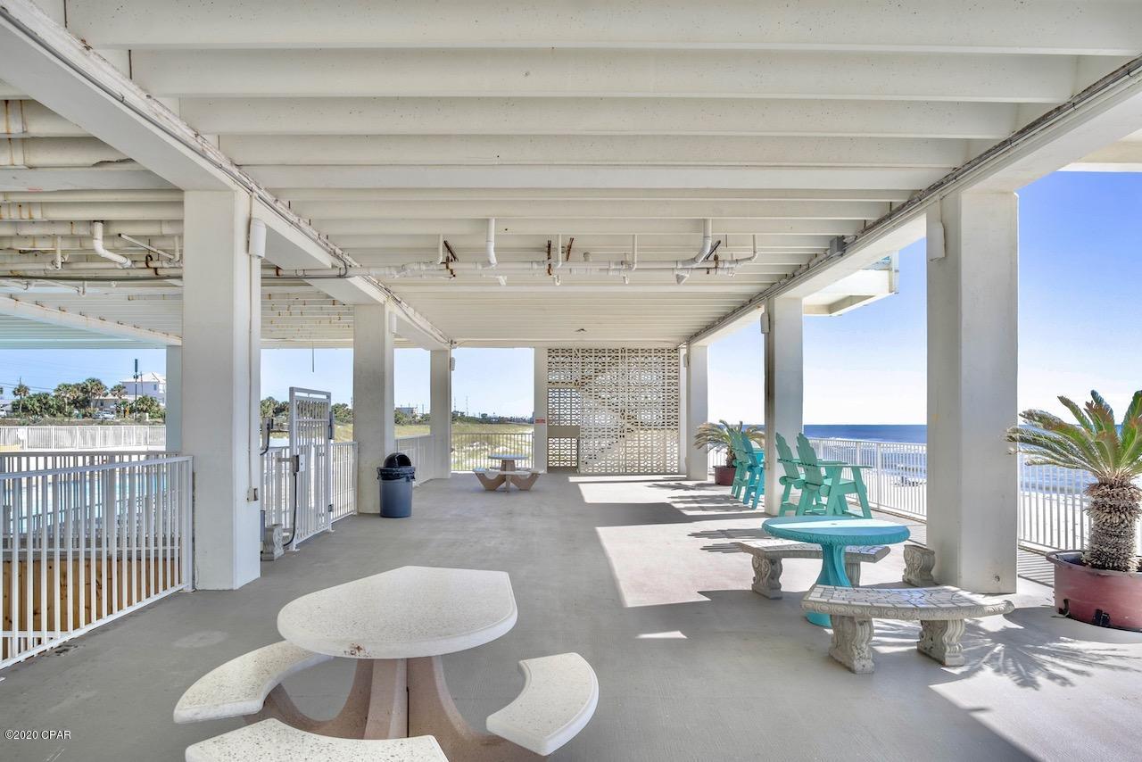 Fontainebleau Terrace - Residential