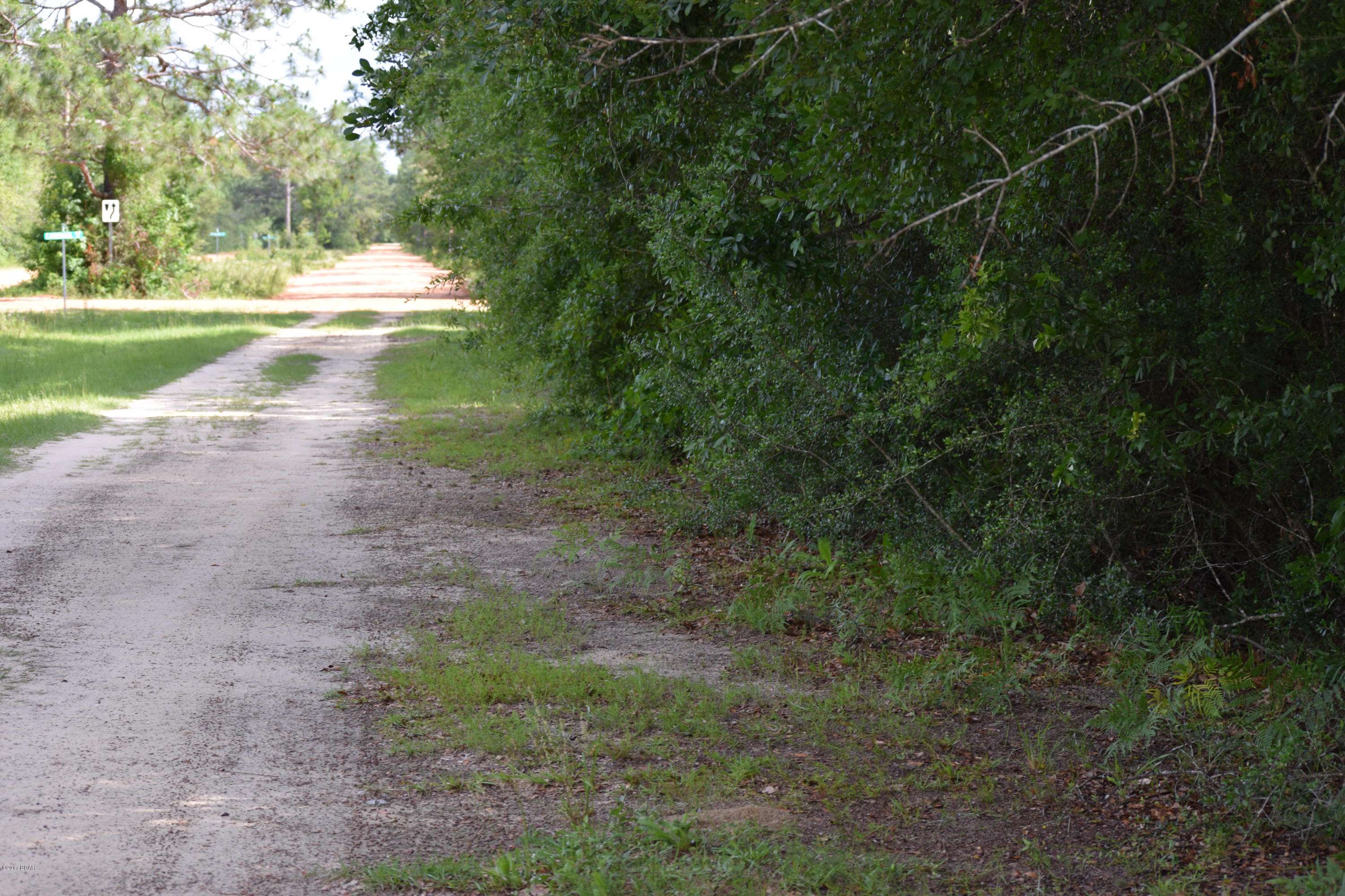 Caravana Estates - Land