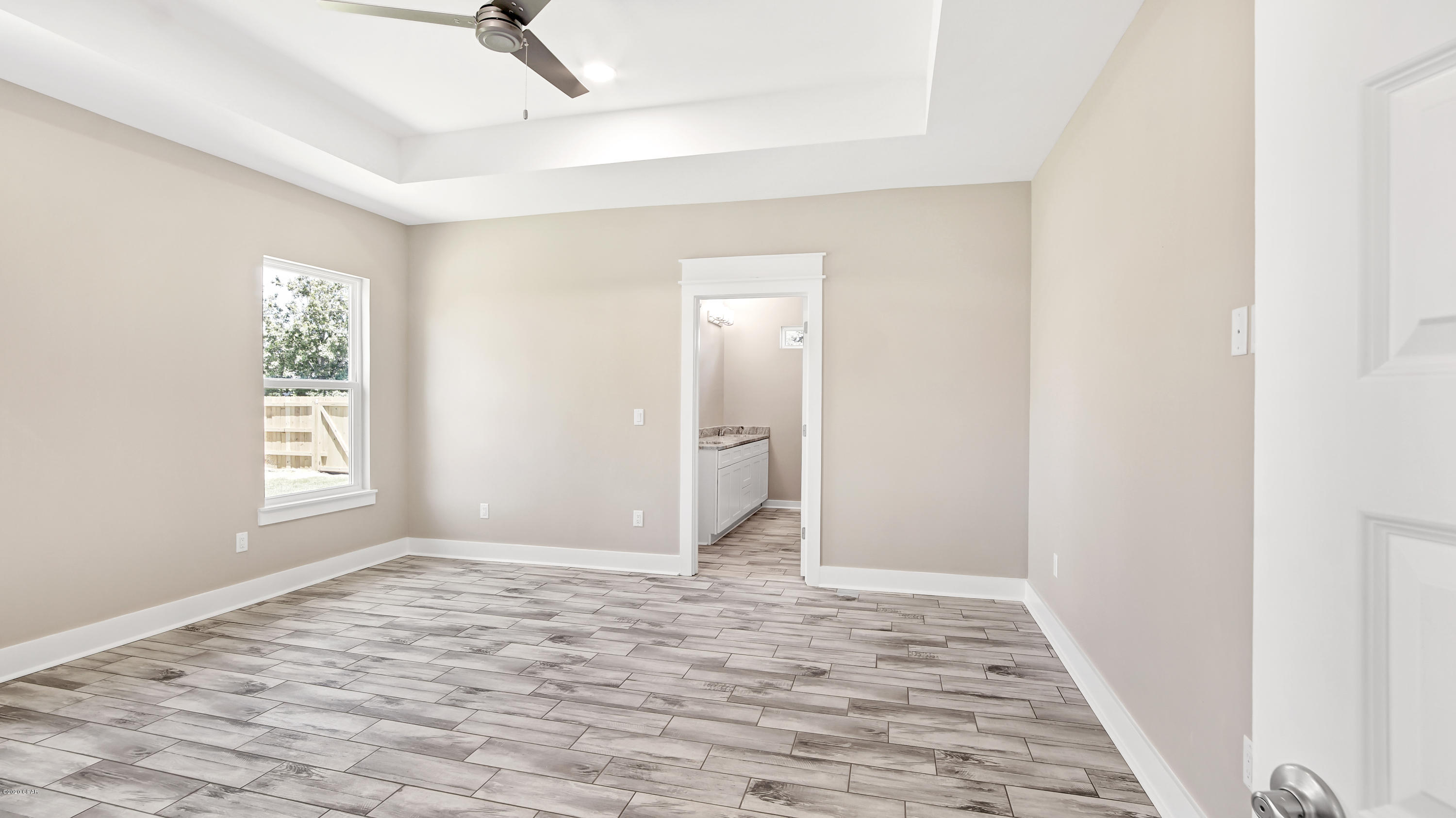 Hutchison's 1st To Bahama Bch - Residential