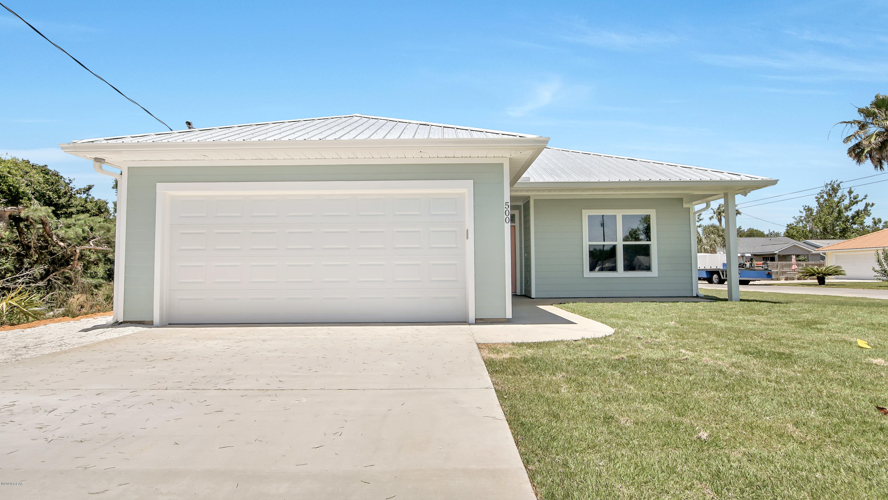 Hutchison's 1st To Bahama Bch - Residential