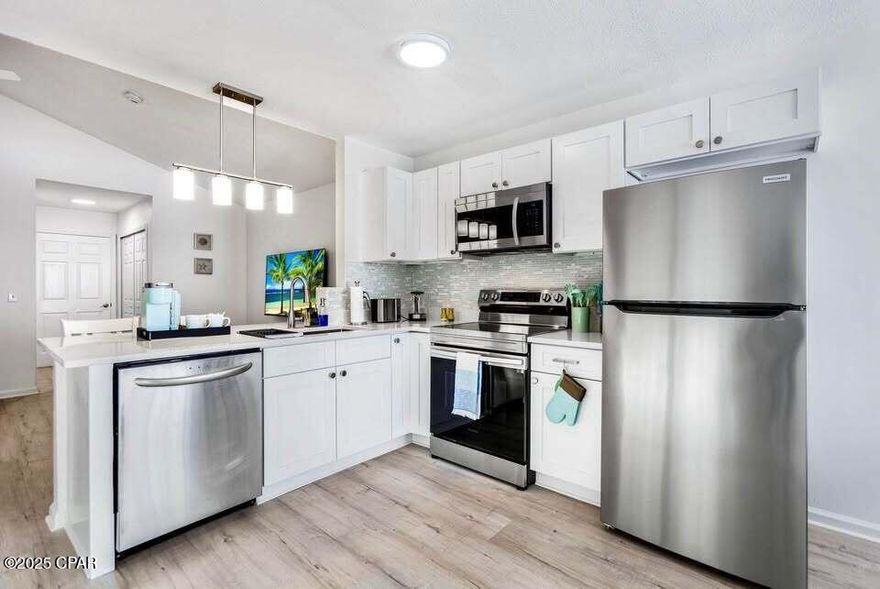 This charming, recently renovated 2-bedroom, 1-bath end unit is located on a quiet street in the desirable North Lagoon area. The spacious and open floor plan features abundant natural light, high ceilings, and tasteful furnishings, making it perfect for relaxing or entertaining.

Key Features:
- Fully furnished - move-in ready
- Open and bright living space with a welcoming atmosphere
- Large, expanded backyard - ideal for outdoor activities or simply unwinding
- All new appliances: range/oven, refrigerator, over-the-range microwave, and dishwasher
- Washer and dryer conveniently located in a laundry closet
- End unit in a well-maintained 3-unit building for added privacy
- Prime location - just minutes from local restaurants, public transportation, and easy beach access
Please note that the monthly utility cost is approximately $300
Don't miss out on this opportunity — schedule your tour today!