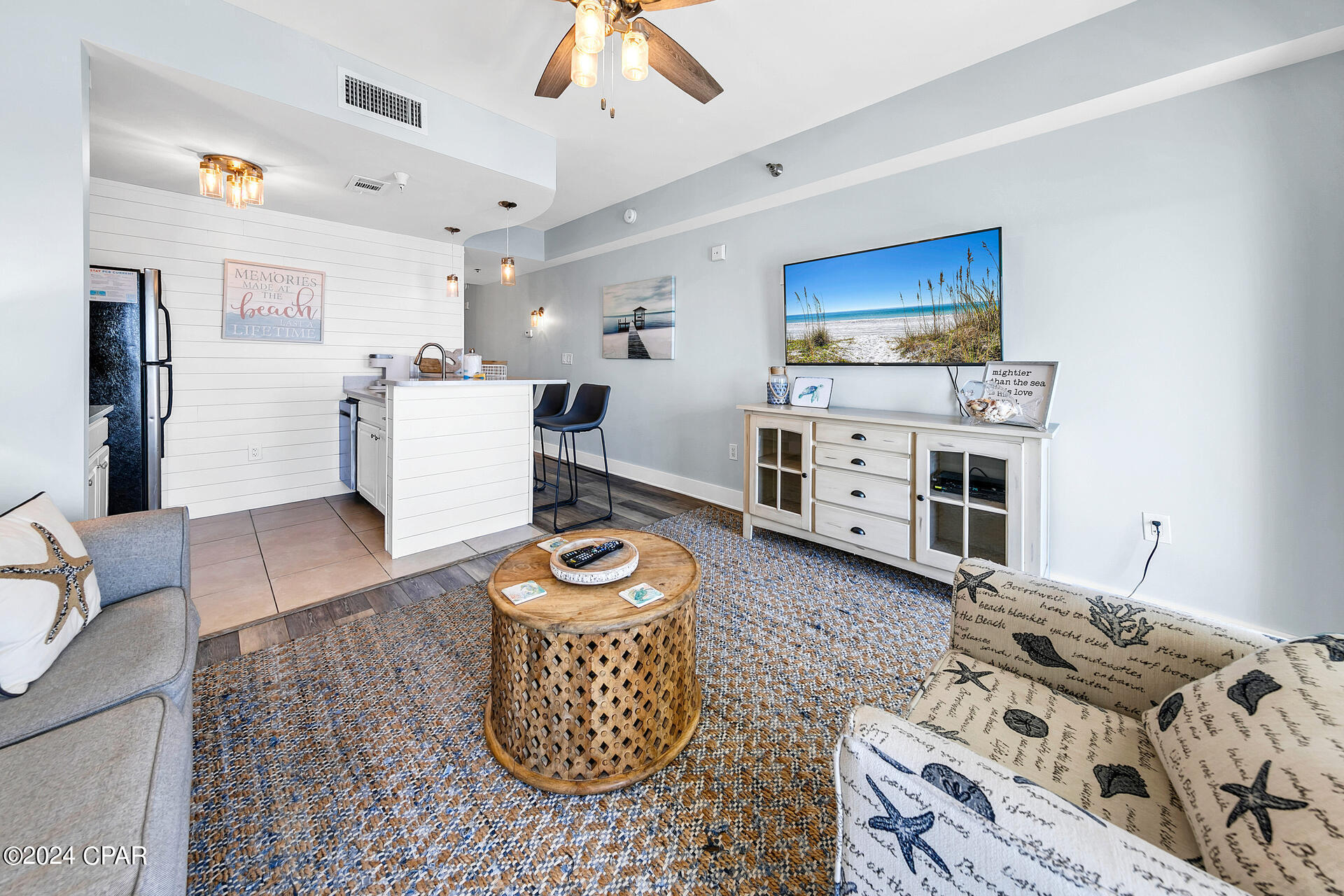 Carillon Beach Inn - Residential