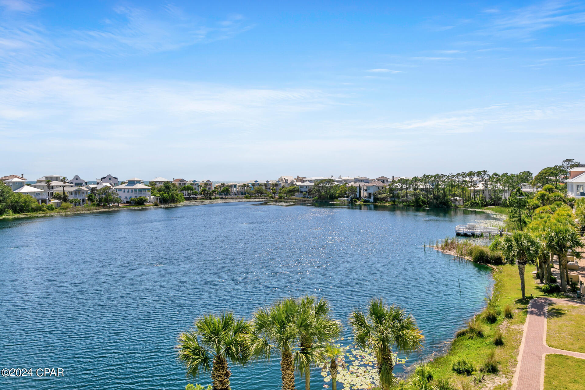 Carillon Beach Inn - Residential