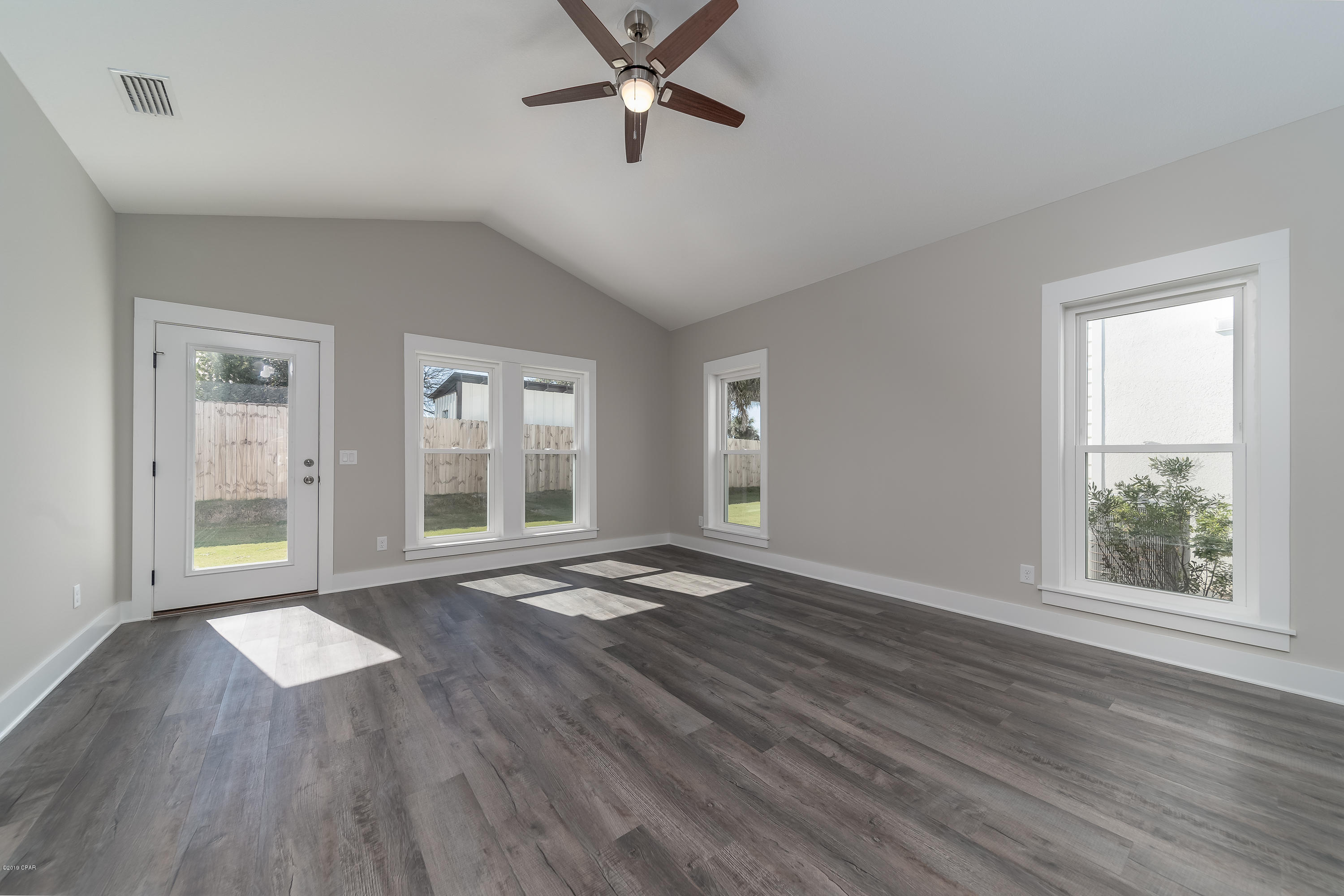 Shorewalk - Residential