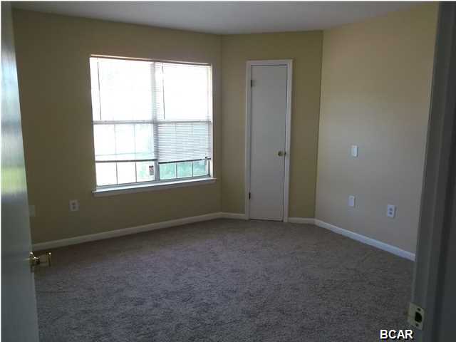 Oak Hammock - Residential Lease