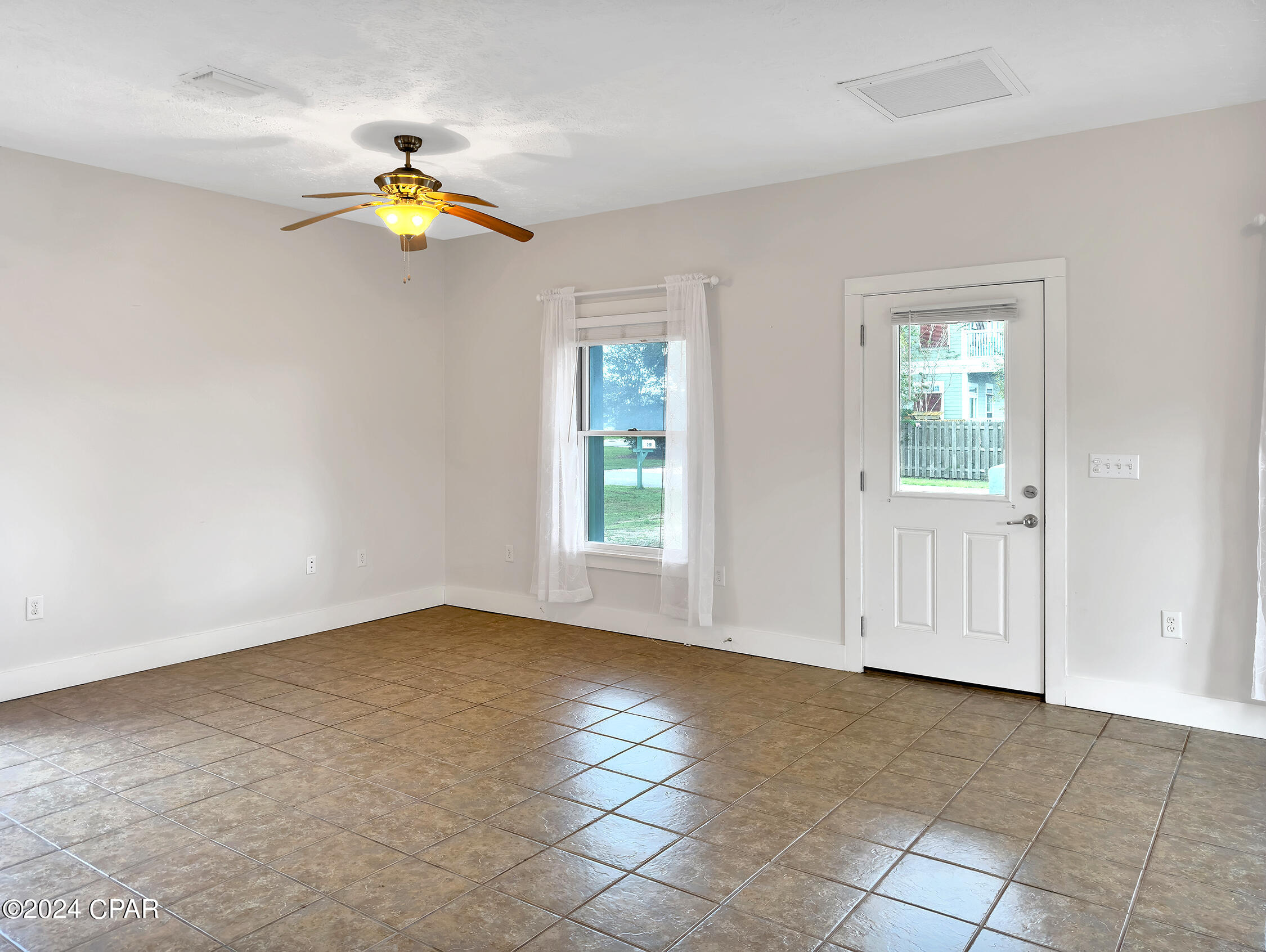 Grand Isle S-Mexbch 15 - Residential