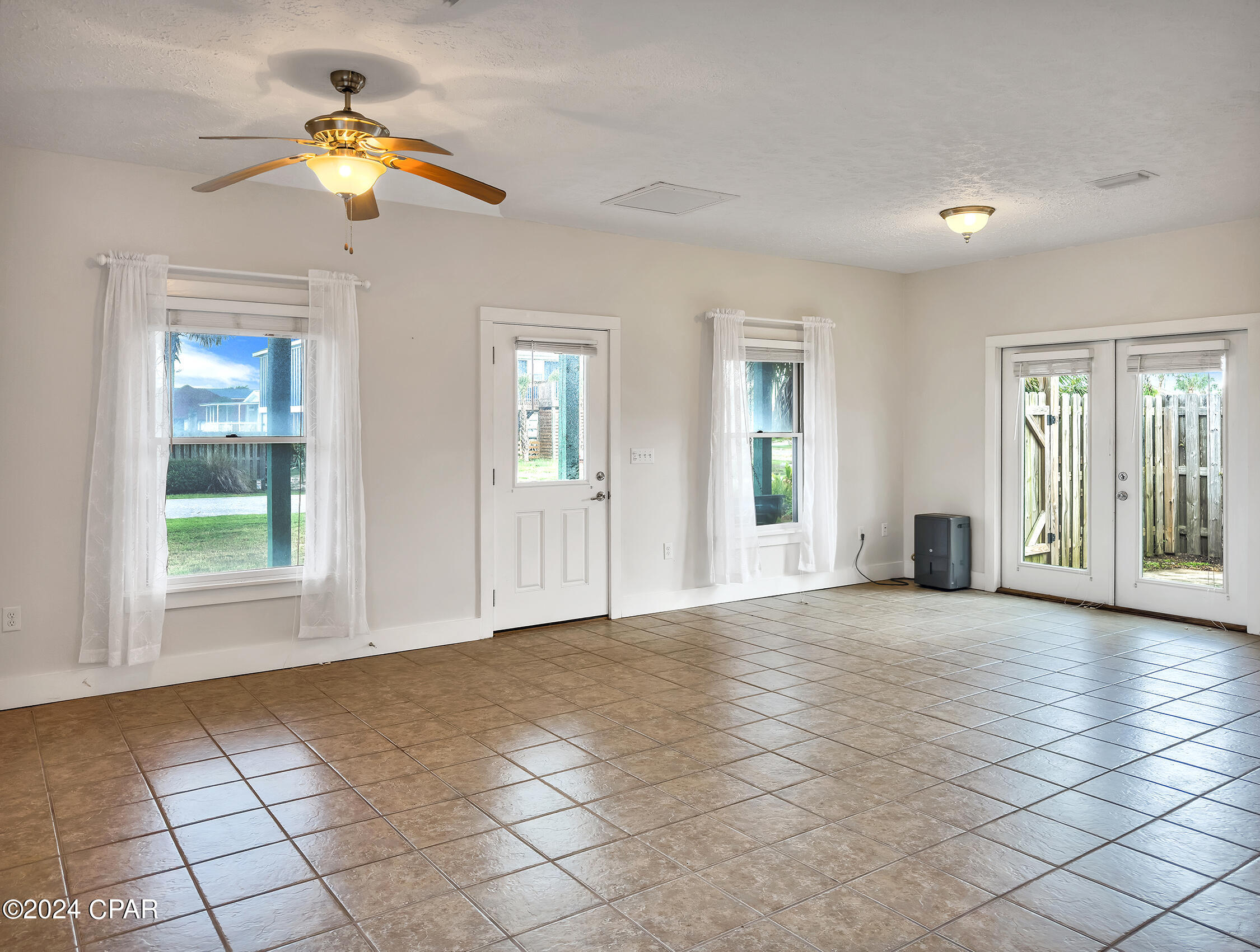 Grand Isle S-Mexbch 15 - Residential