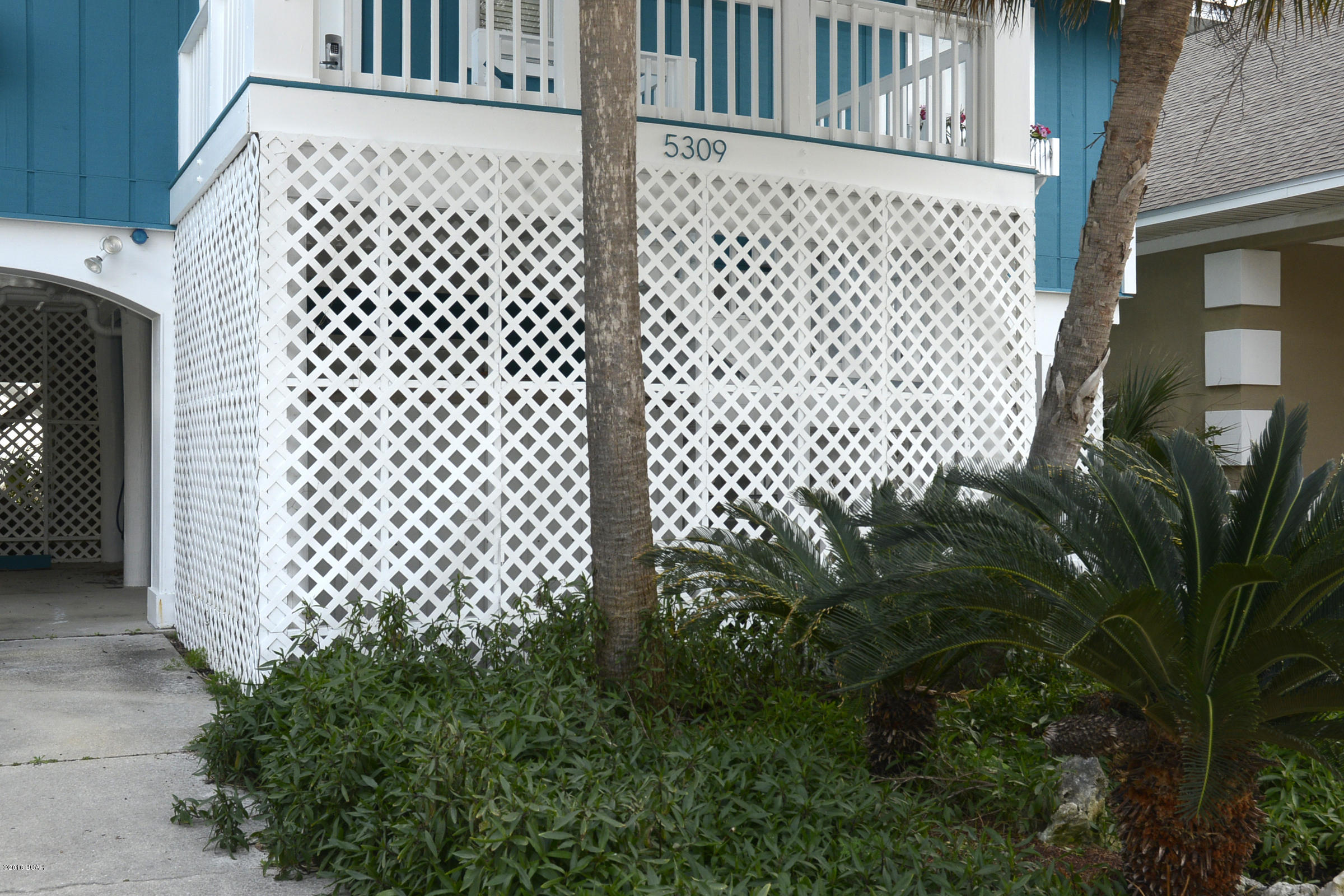 Gulf Lagoon Beach - Residential