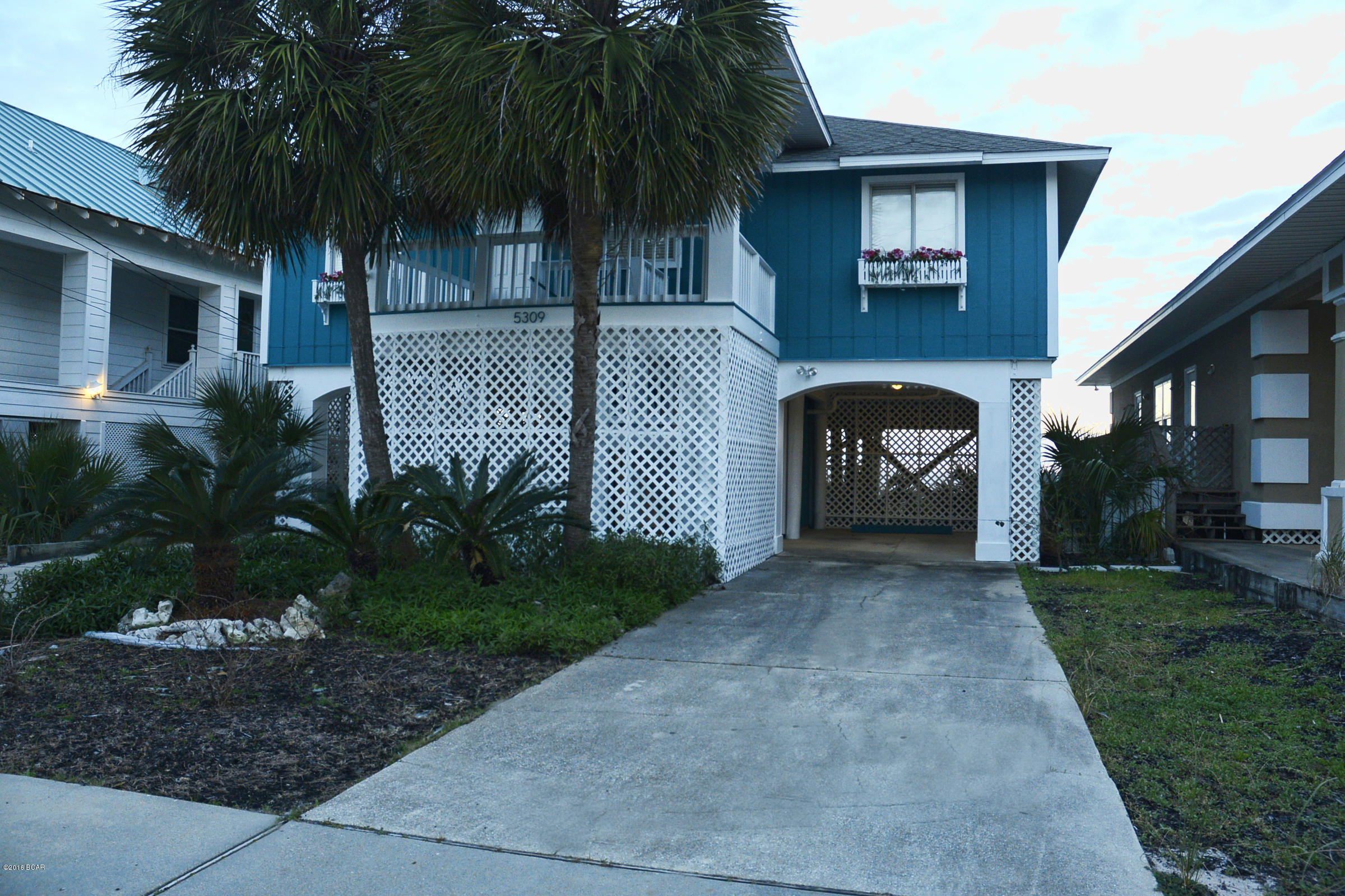 Gulf Lagoon Beach - Residential