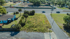 Lincoln Park 1st Addition - Land