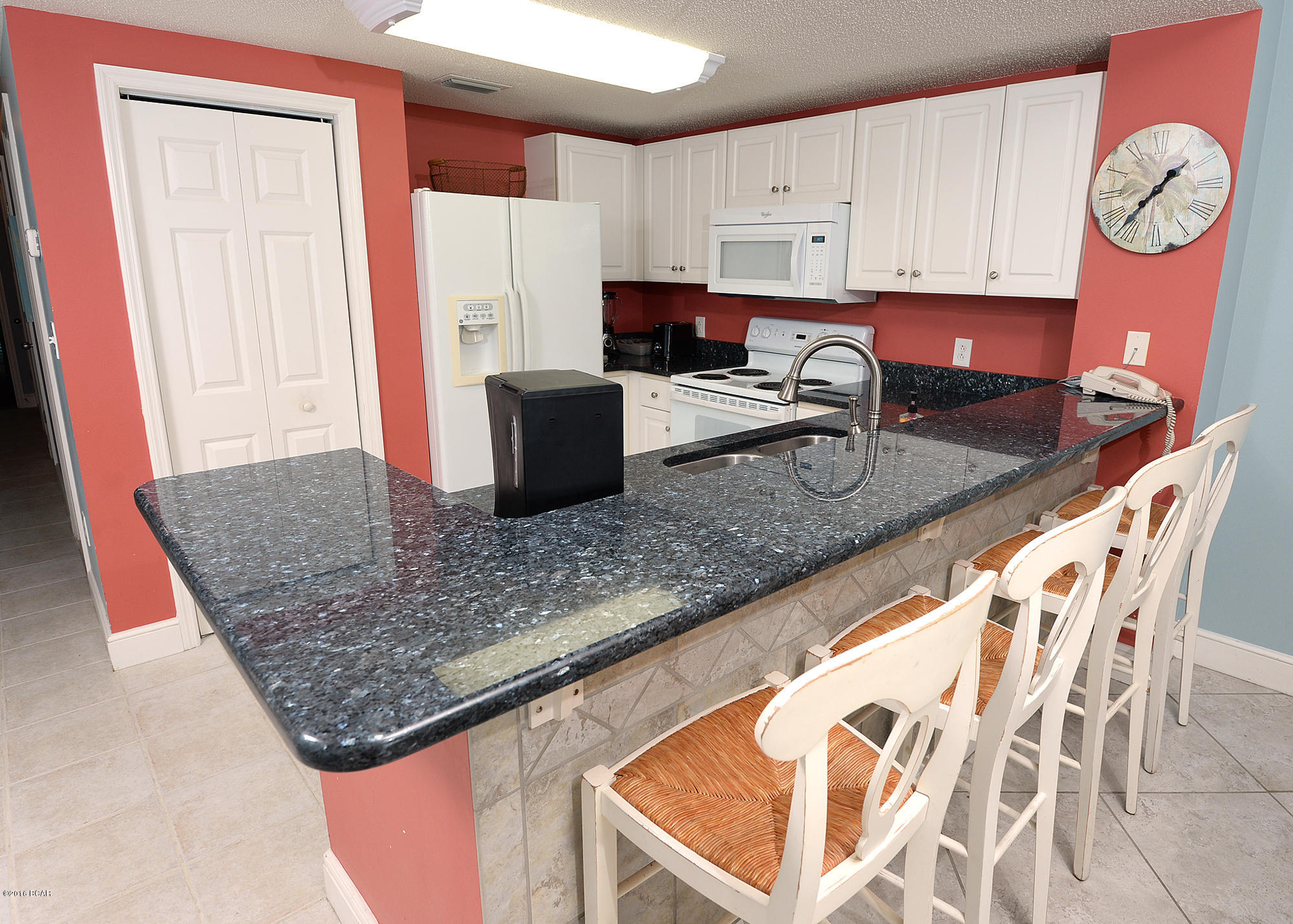 Majestic Beach Tower I - Residential