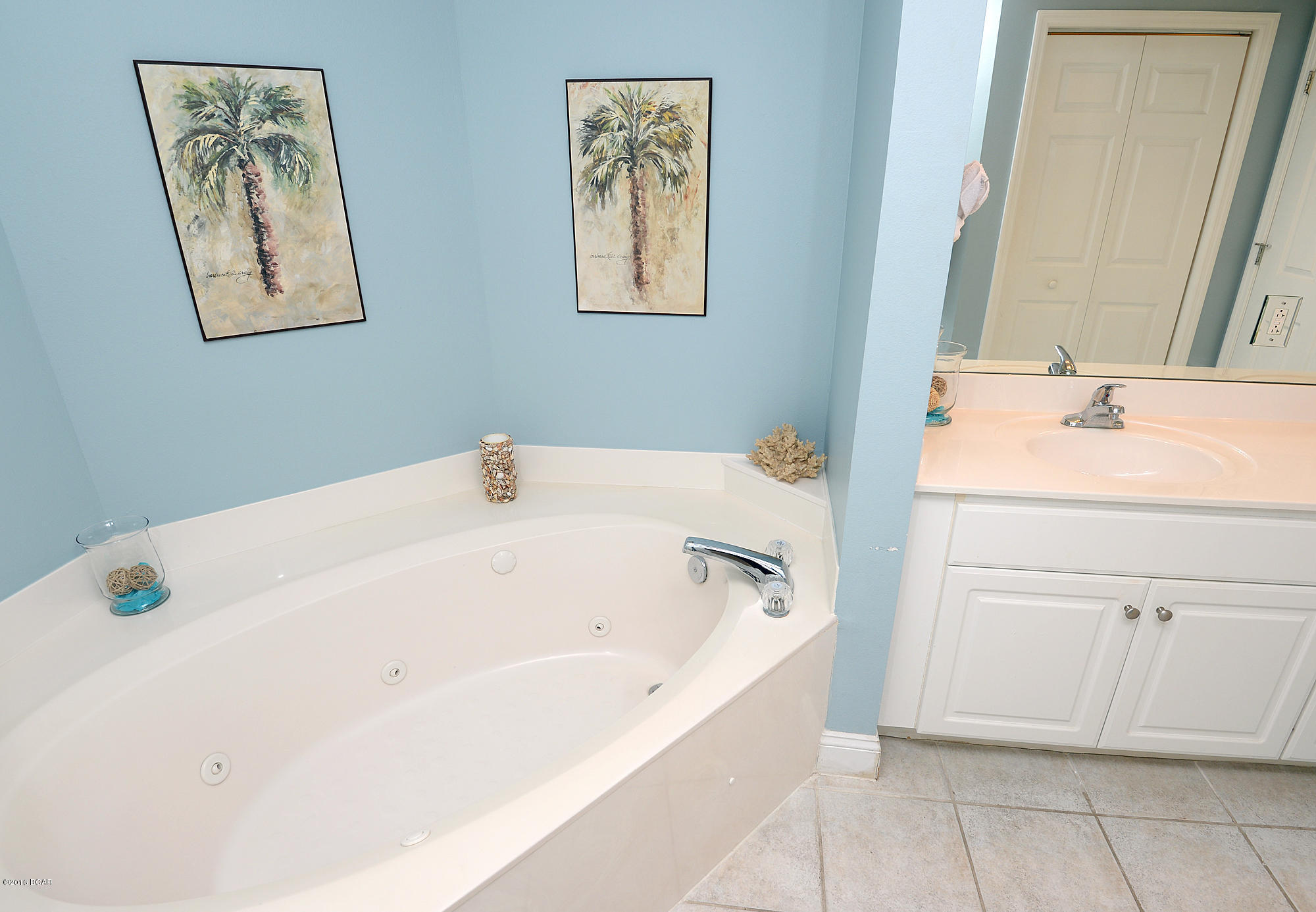 Majestic Beach Tower I - Residential