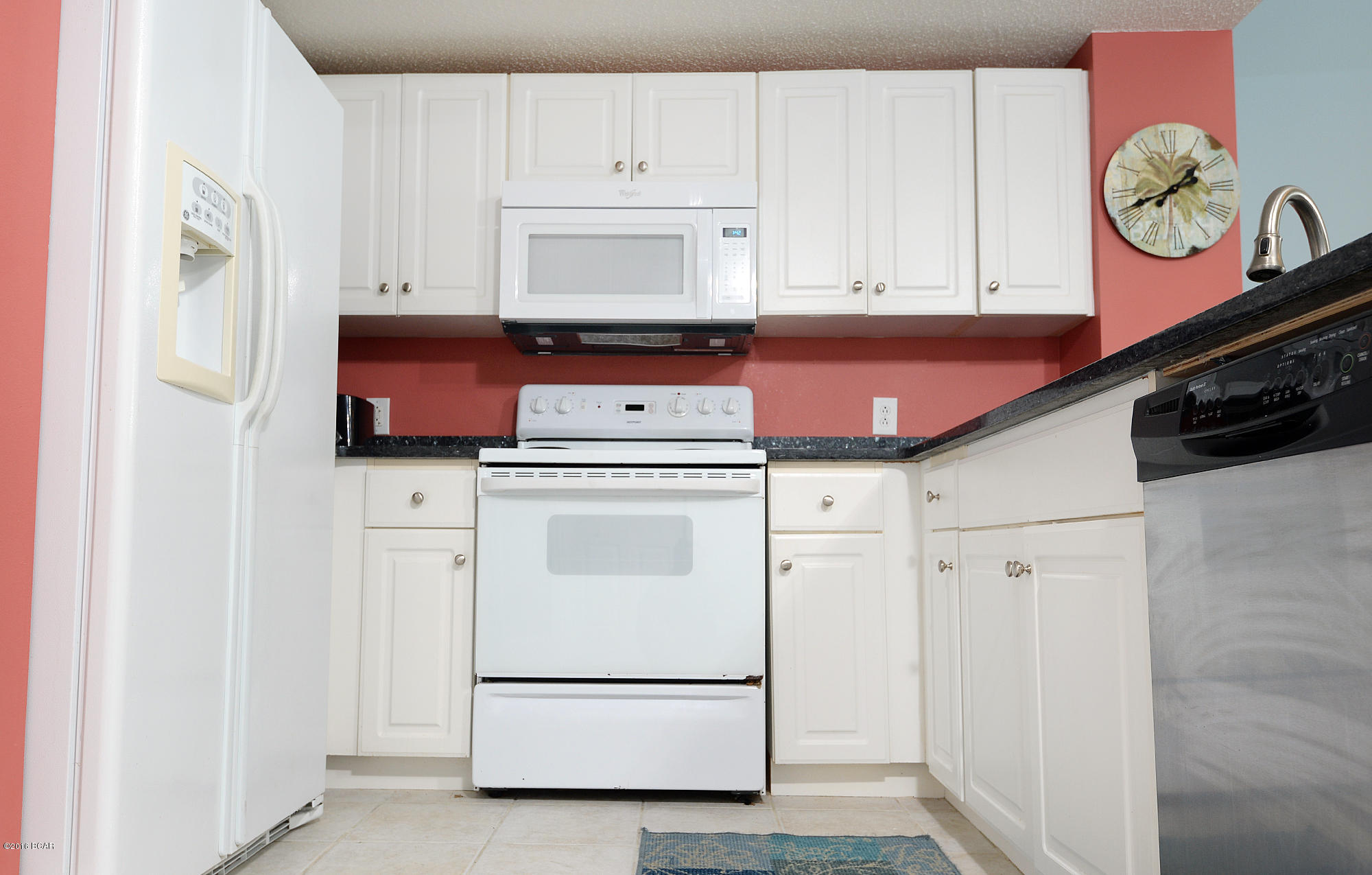 Majestic Beach Tower I - Residential