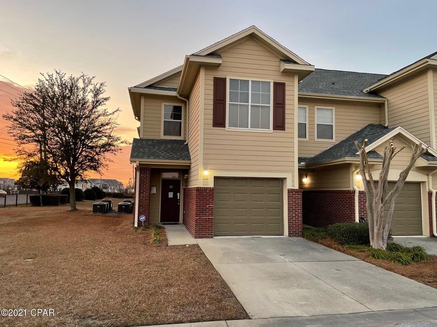 Short sale. Property needs work and is being sold AS IS. Buyer to verify all pertinent information including sq footage and lot dimensions.