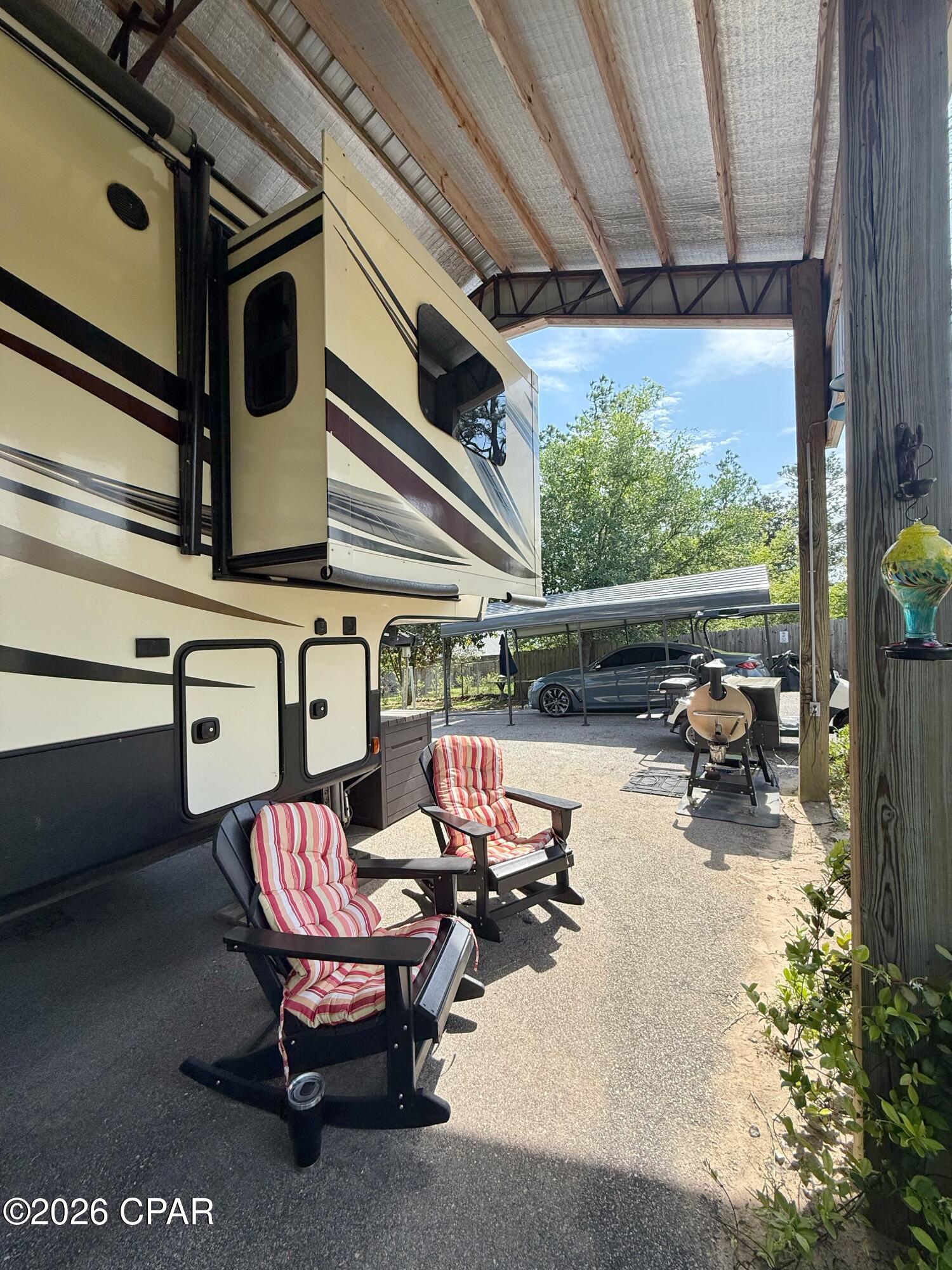 Shortline Lake Est - Land