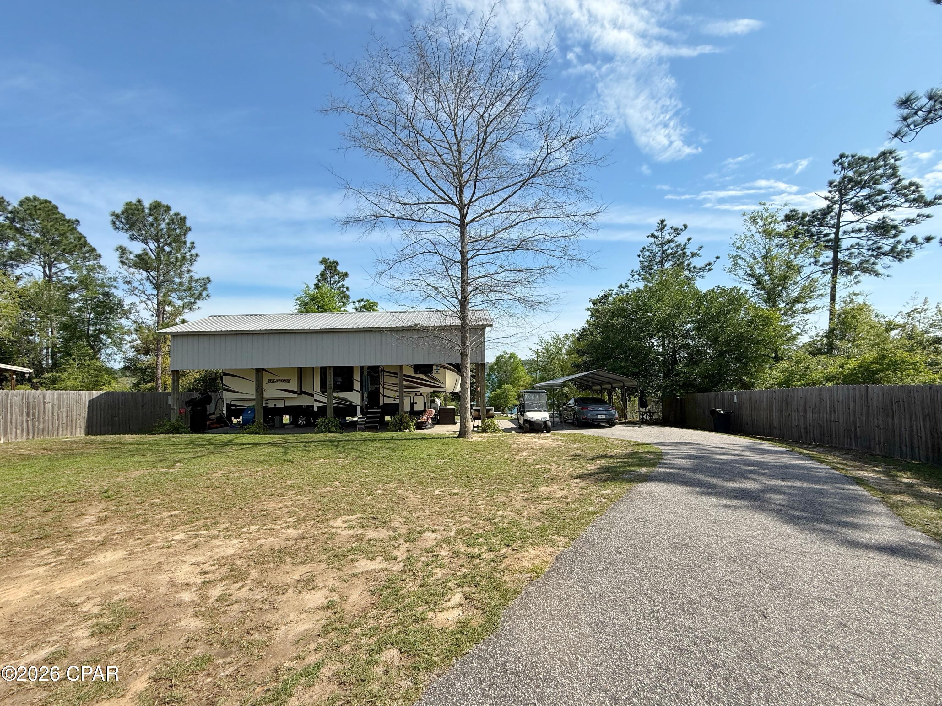 Shortline Lake Est - Land