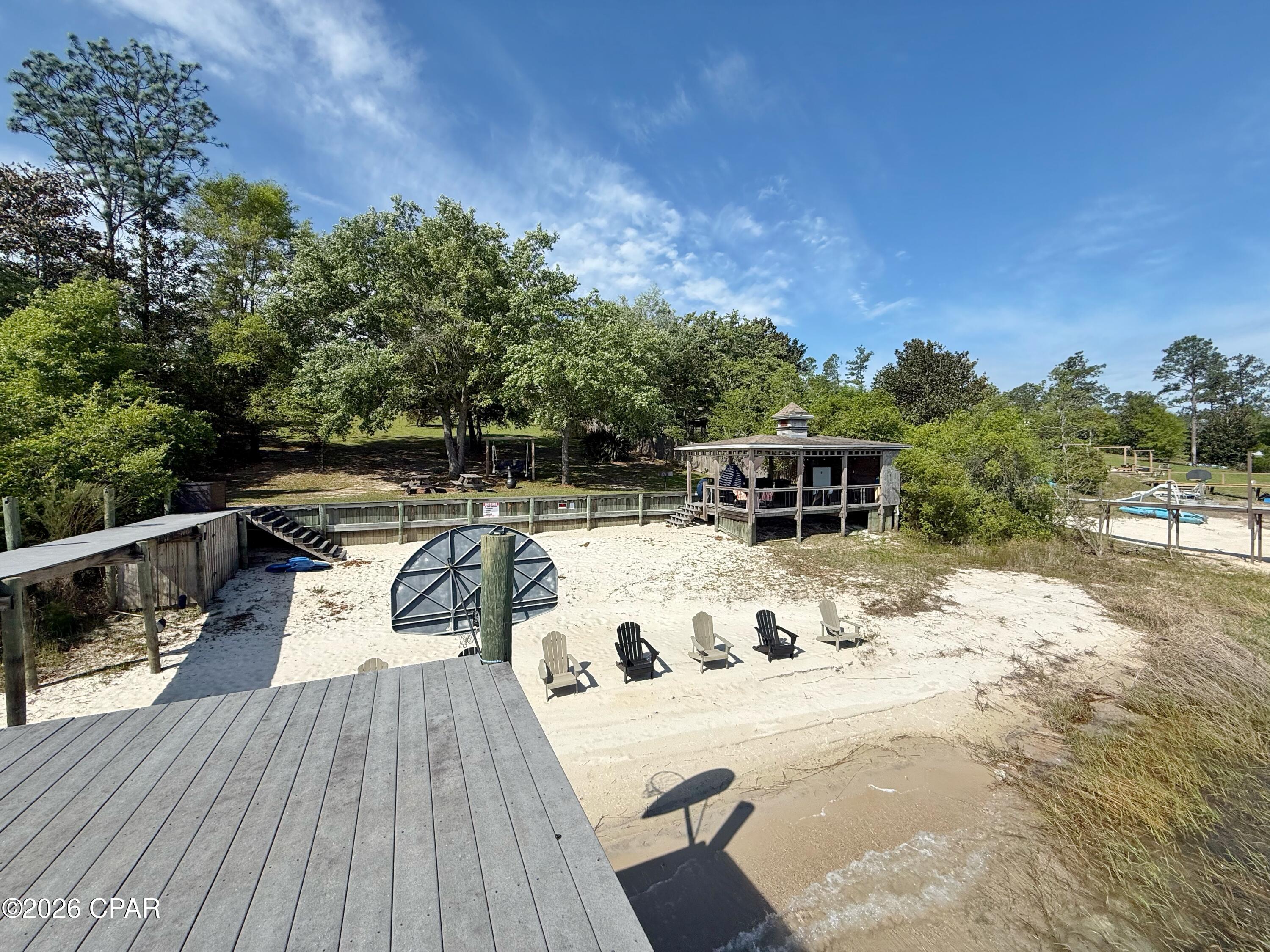 Shortline Lake Est - Land