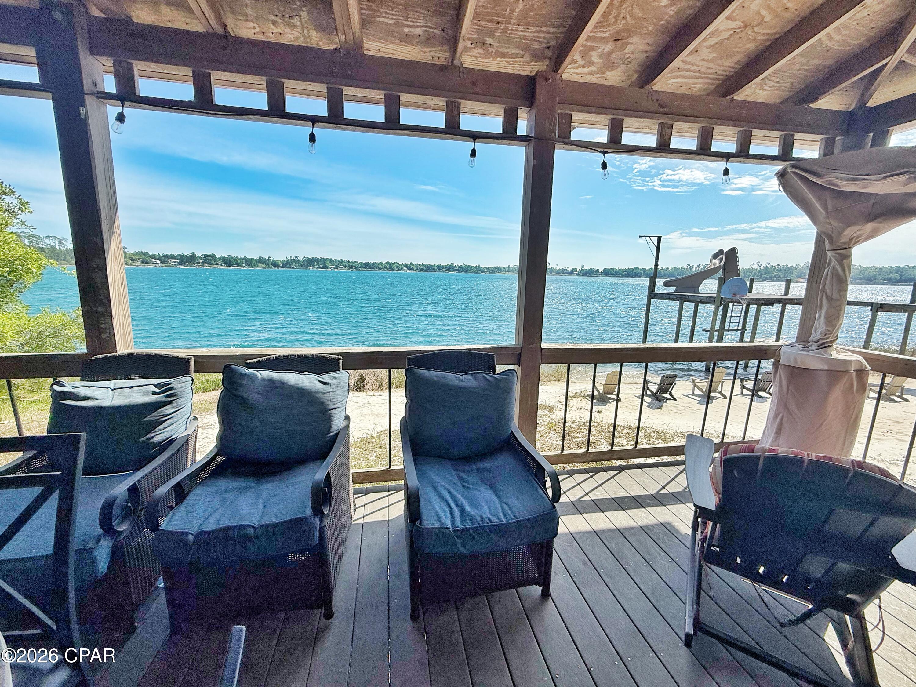 Shortline Lake Est - Land