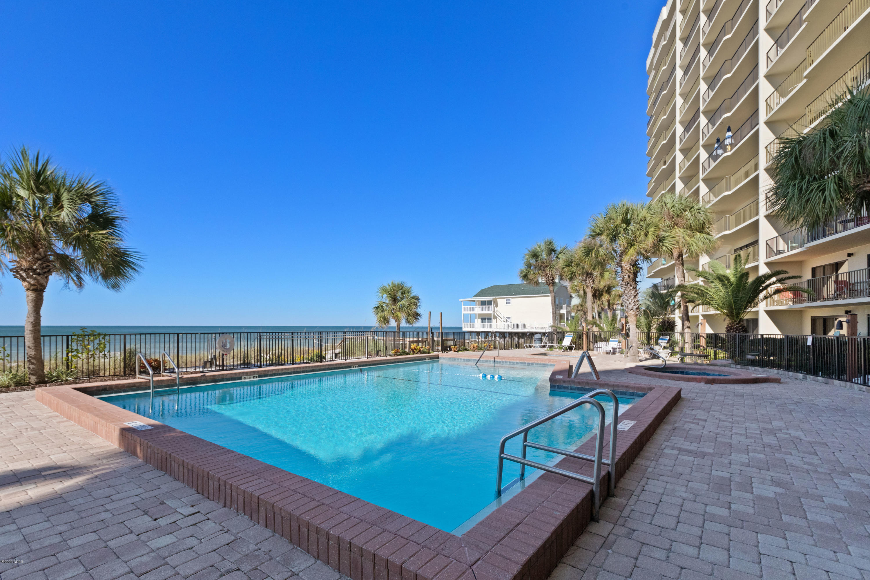 The Commodore - Residential