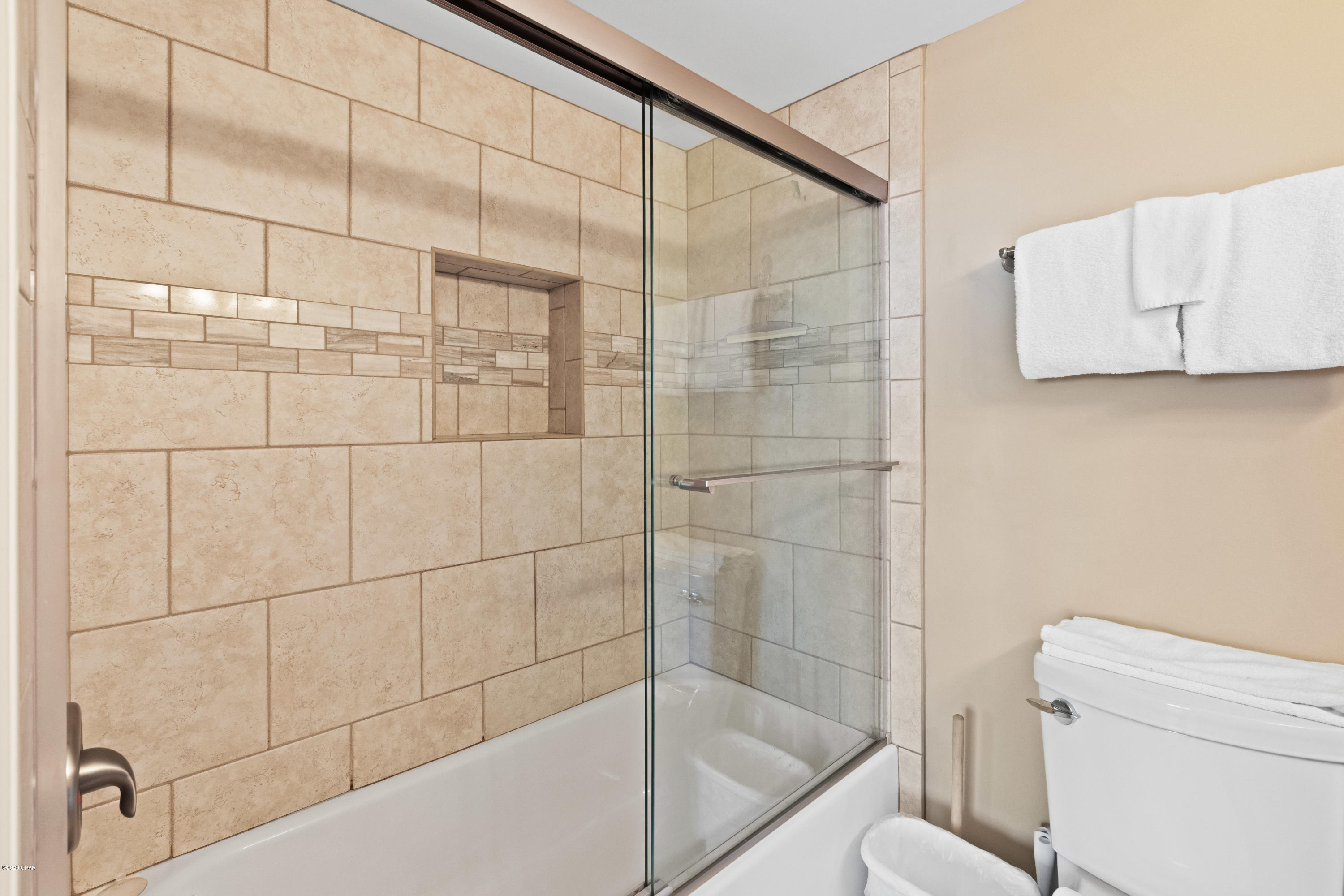 The Commodore - Residential