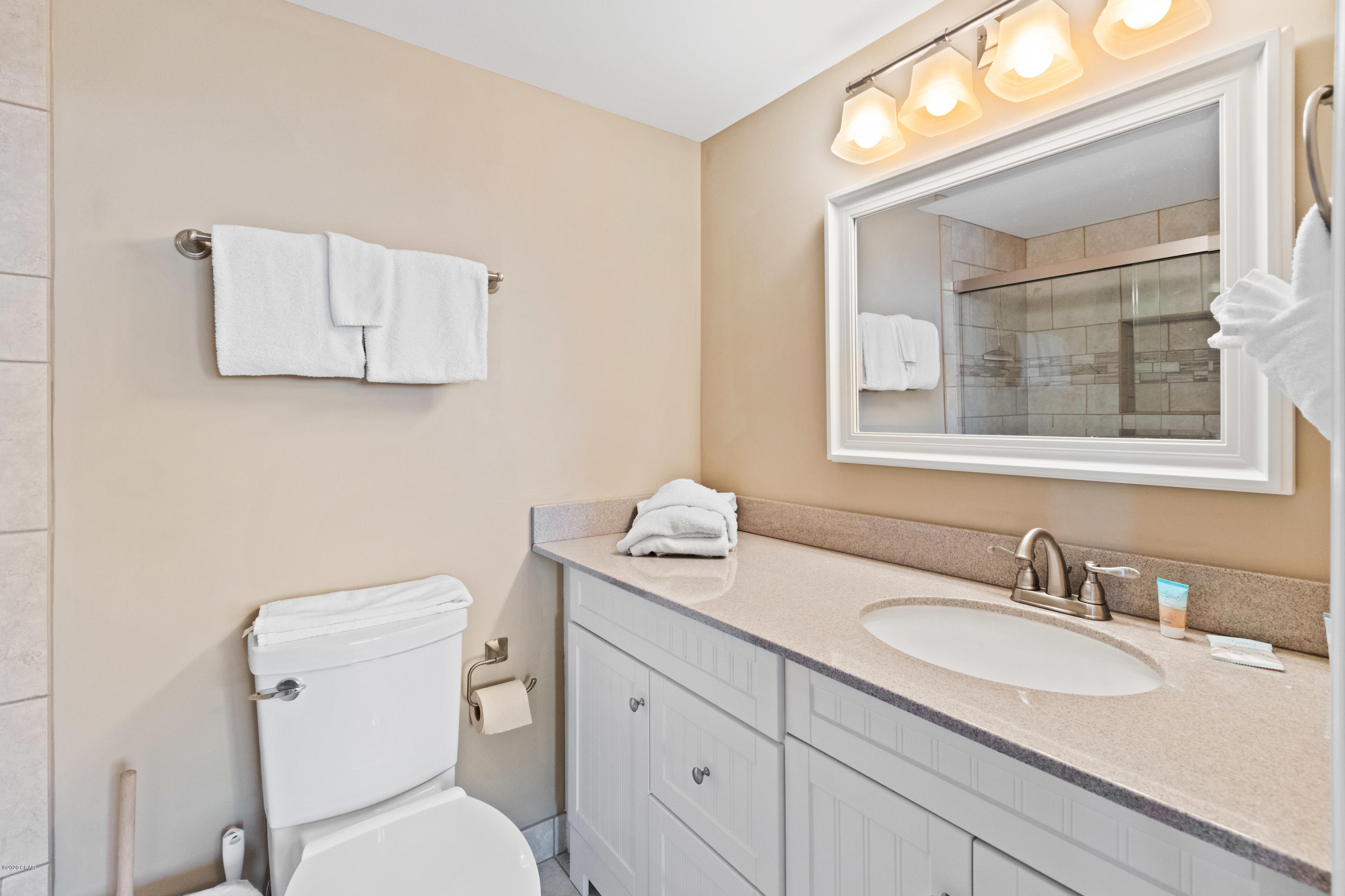 The Commodore - Residential