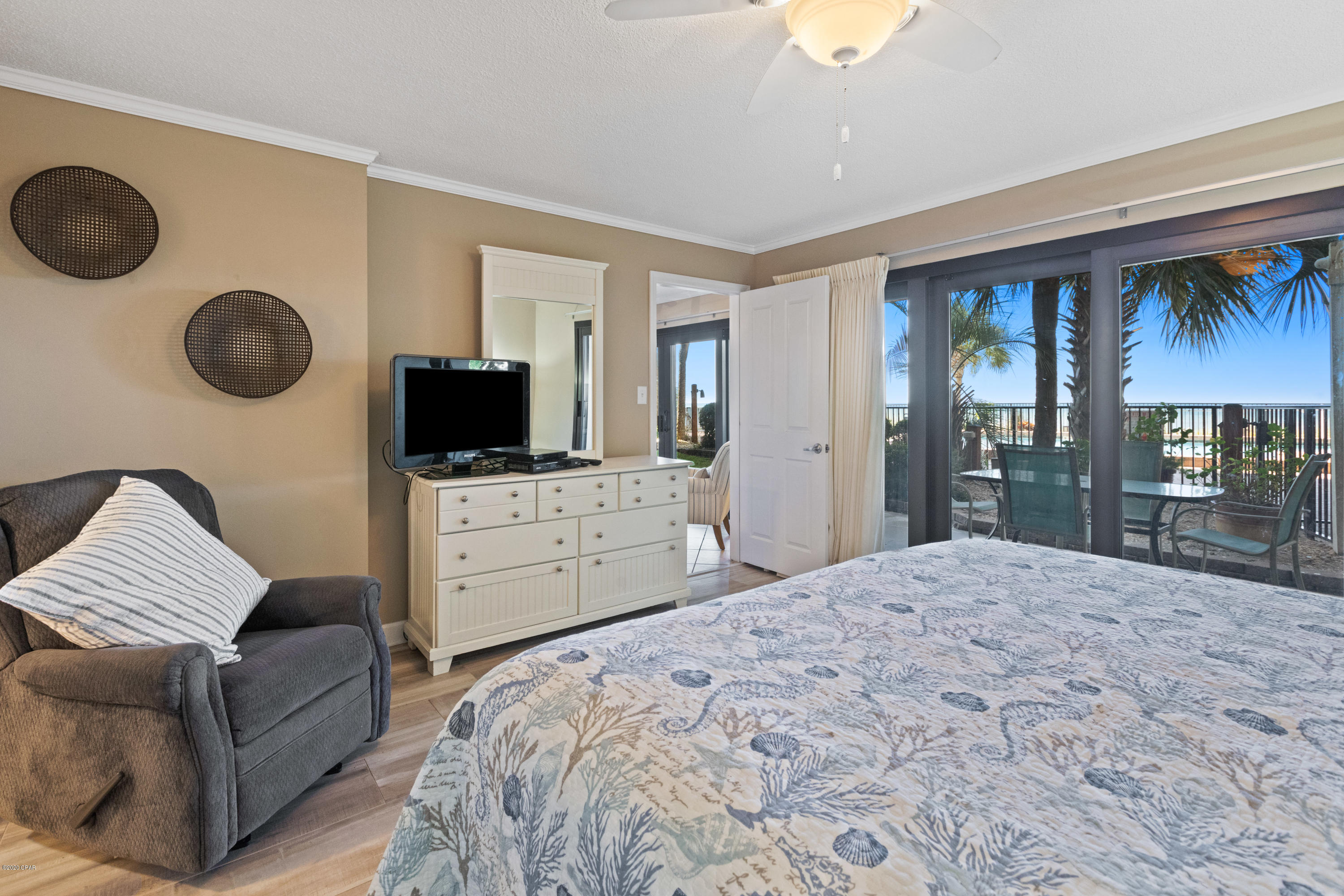 The Commodore - Residential