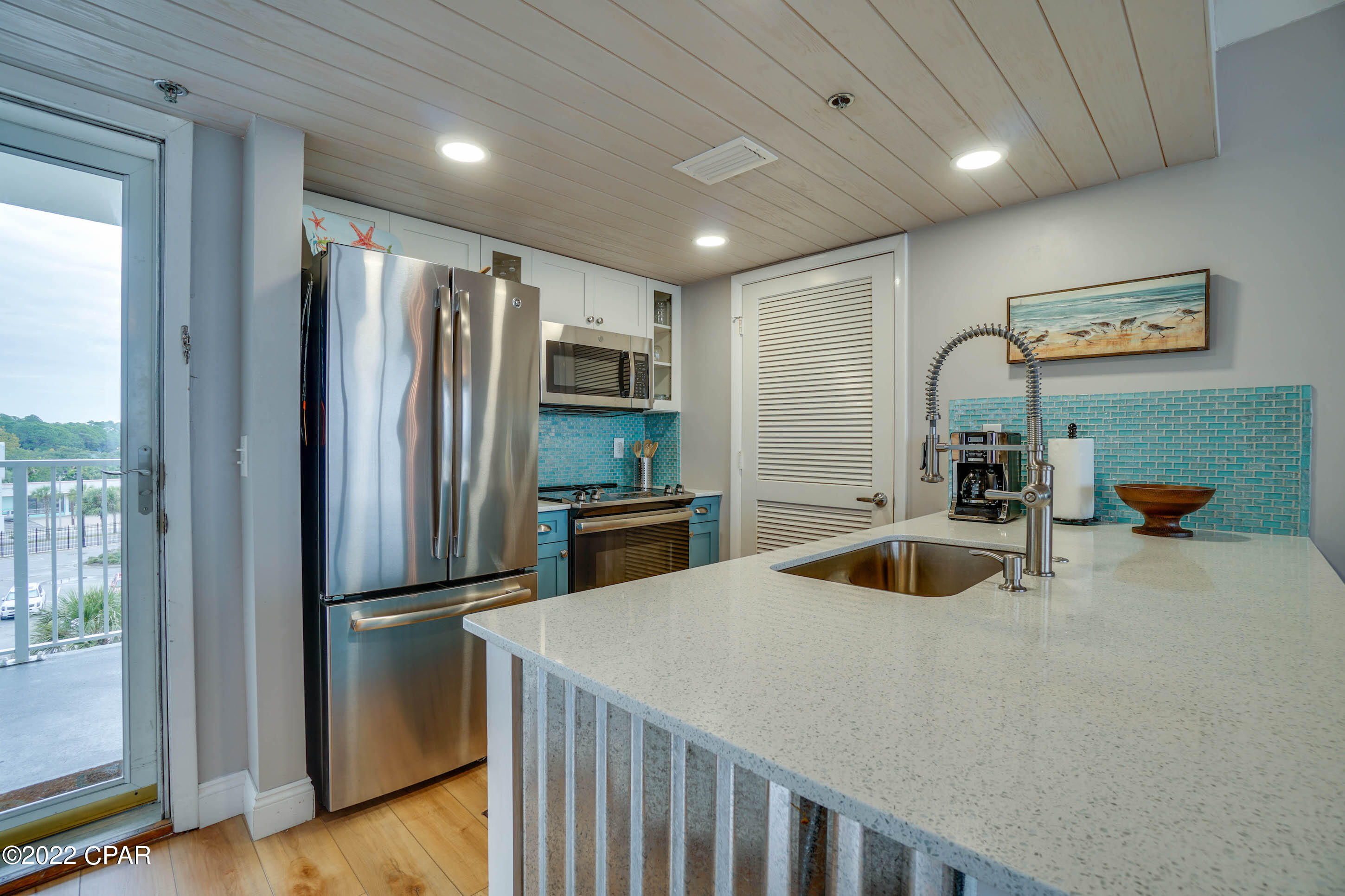 Long Beach Towers III - Residential