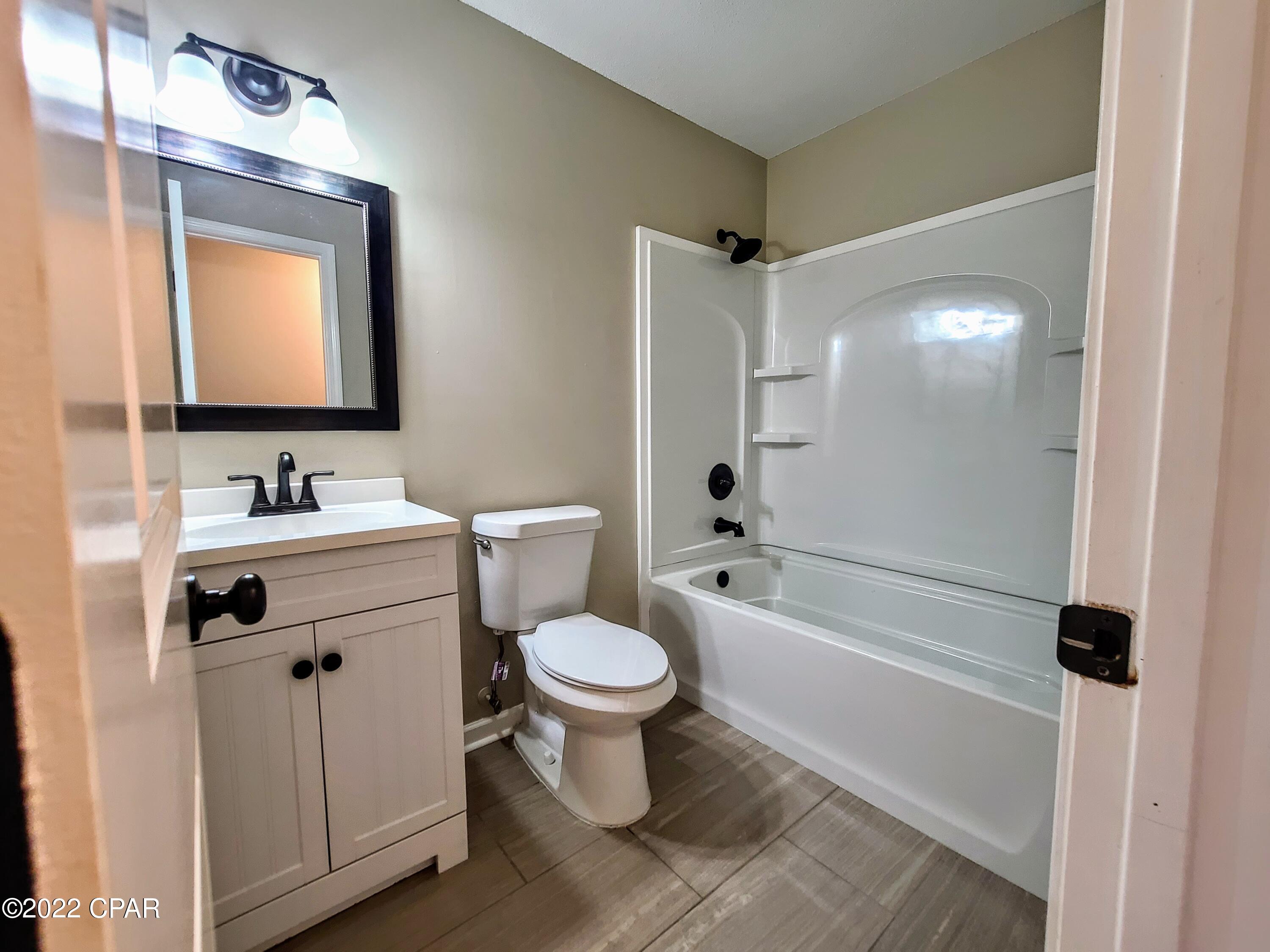 Towne & Country Lake Estates - Residential