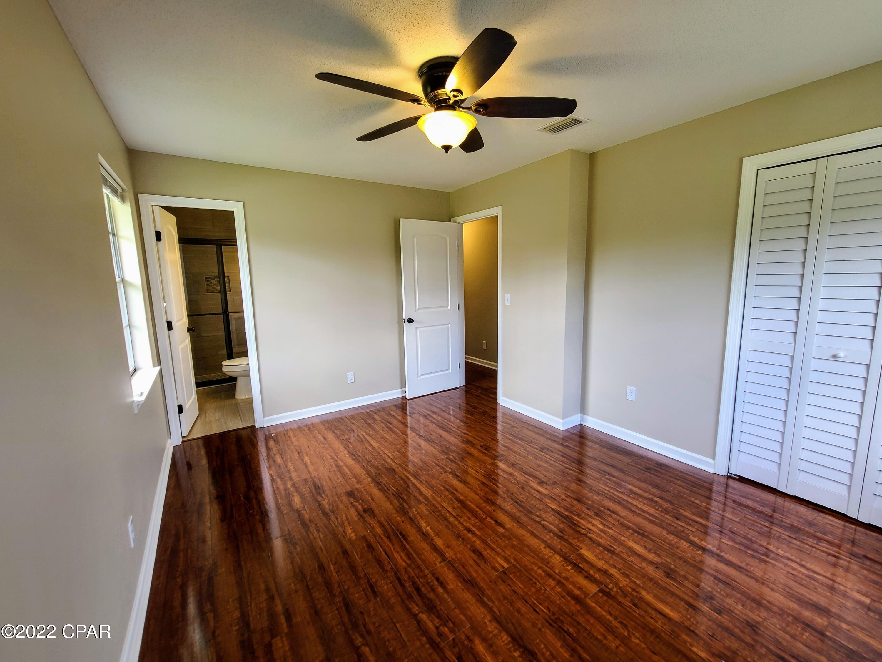 Towne & Country Lake Estates - Residential